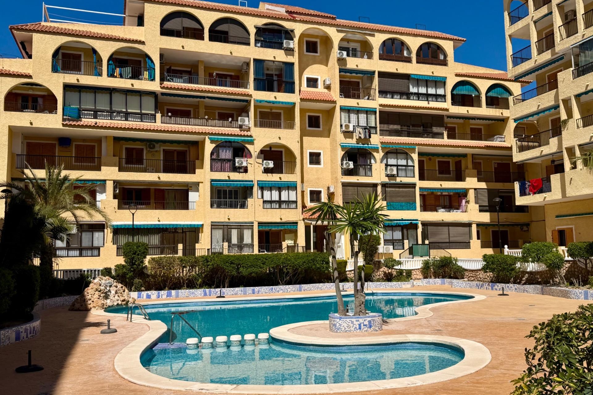 Brukt - Apartment -
Torrevieja - La Mata Pueblo