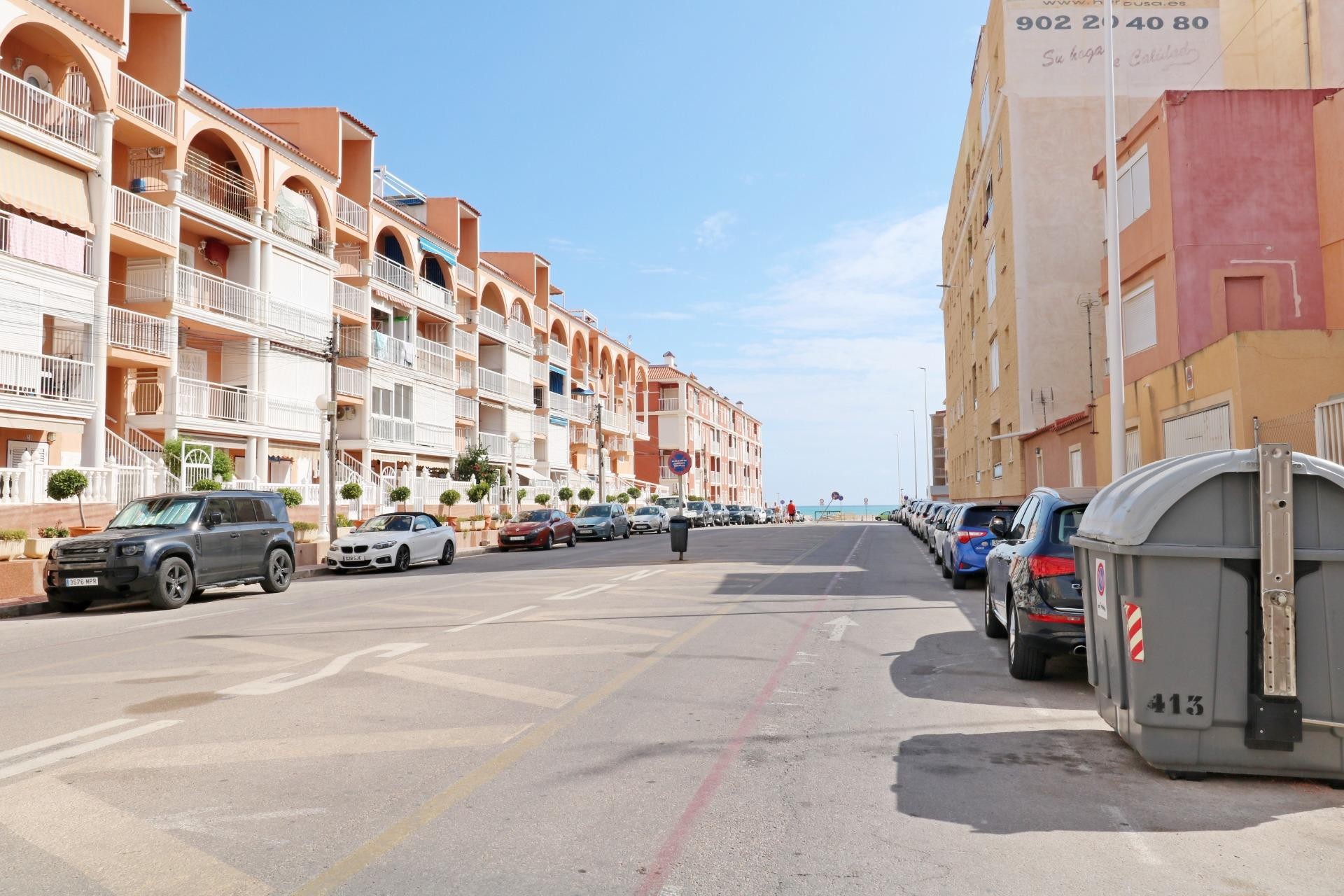 Brukt - Apartment -
Torrevieja - La Mata Pueblo