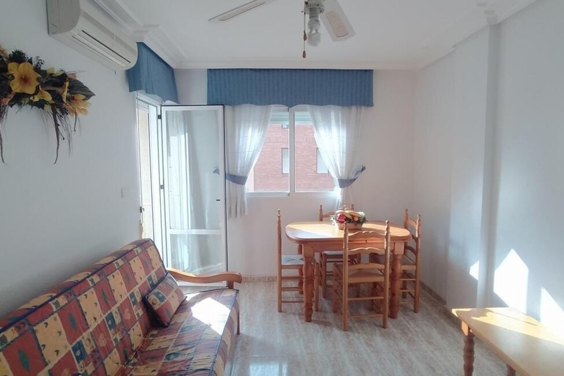 Brukt - Apartment -
Torrevieja - La Mata