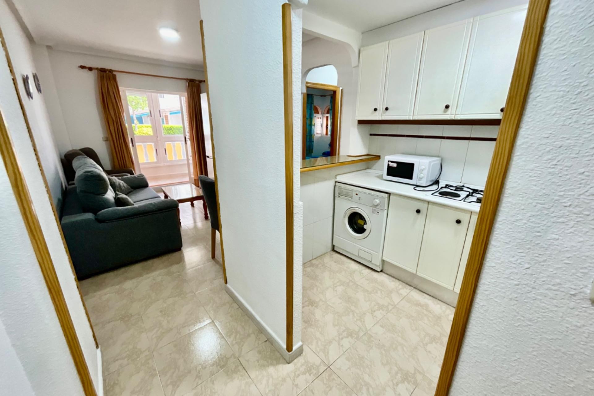 Brukt - Apartment -
Torrevieja - La Mata