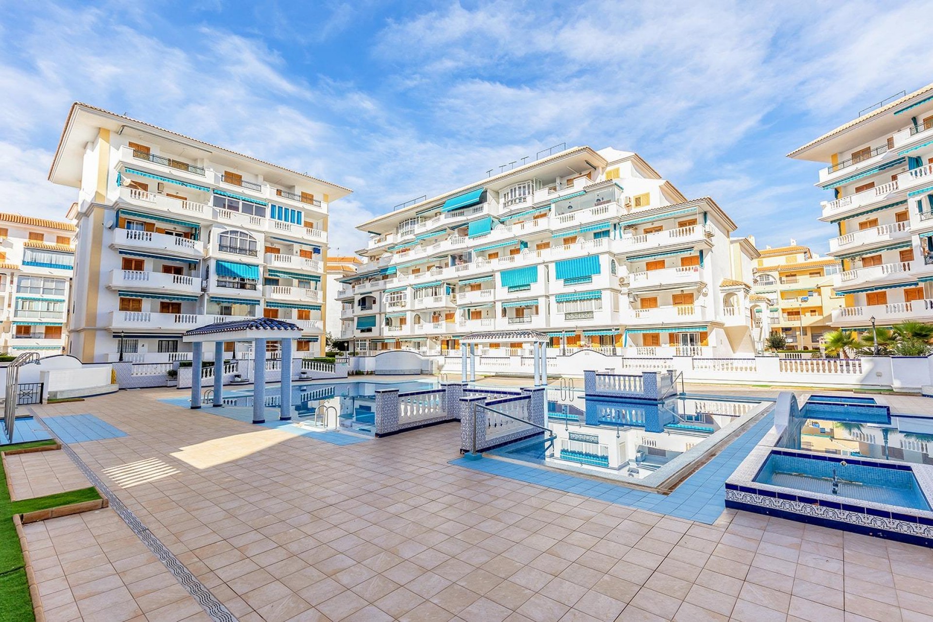 Brukt - Apartment -
Torrevieja - La Mata