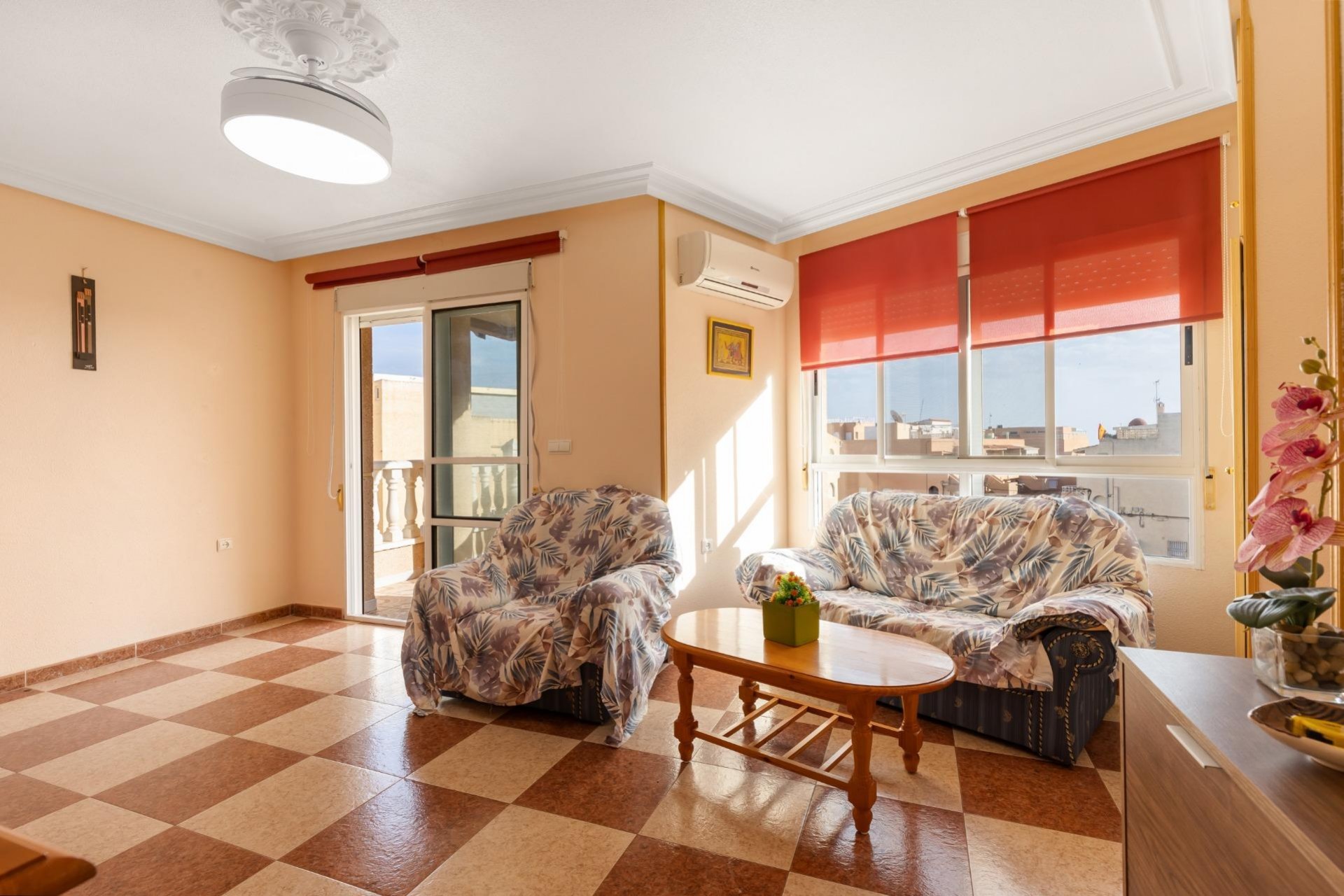 Brukt - Apartment -
Torrevieja - La Mata