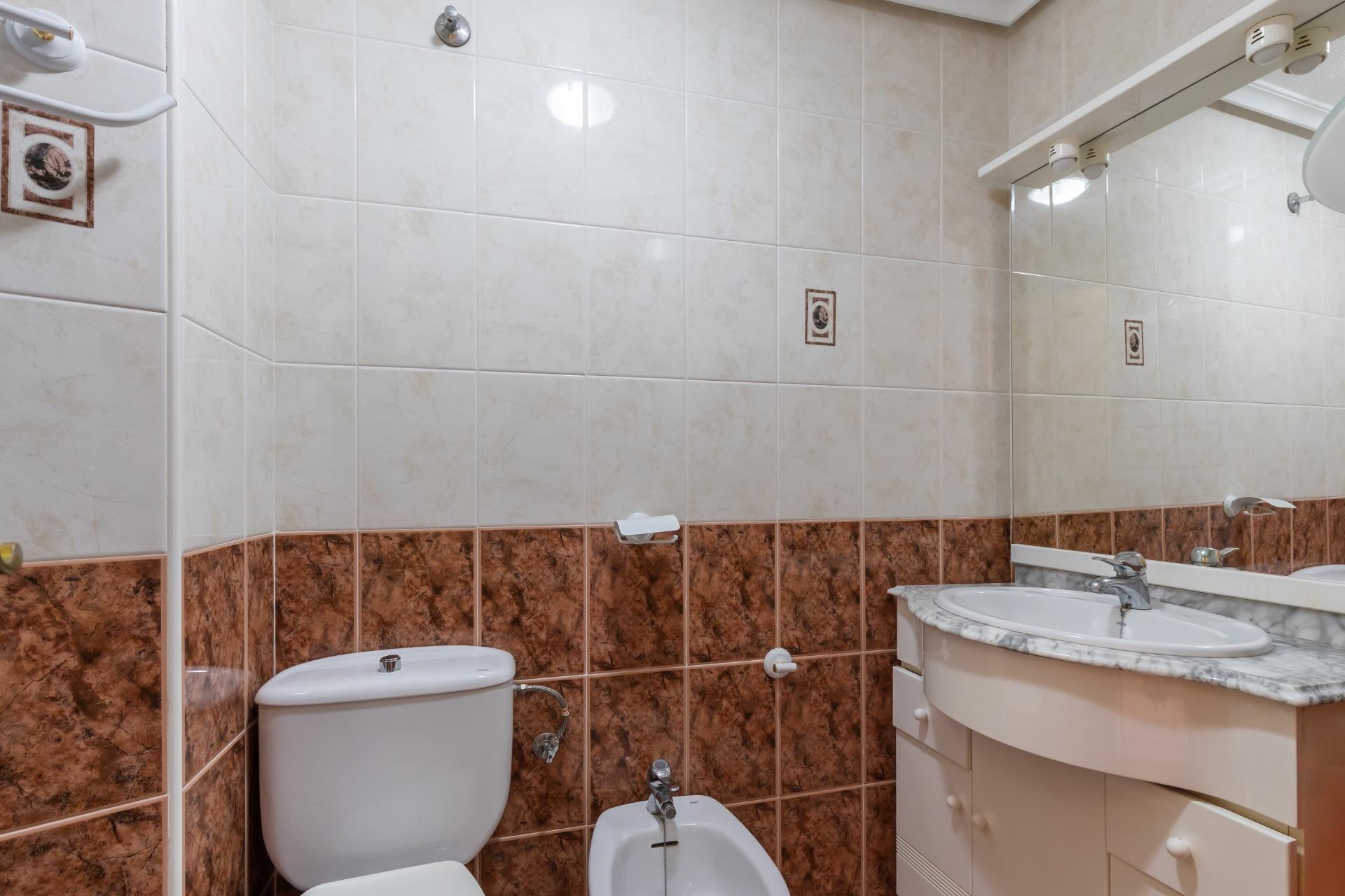 Brukt - Apartment -
Torrevieja - La Mata