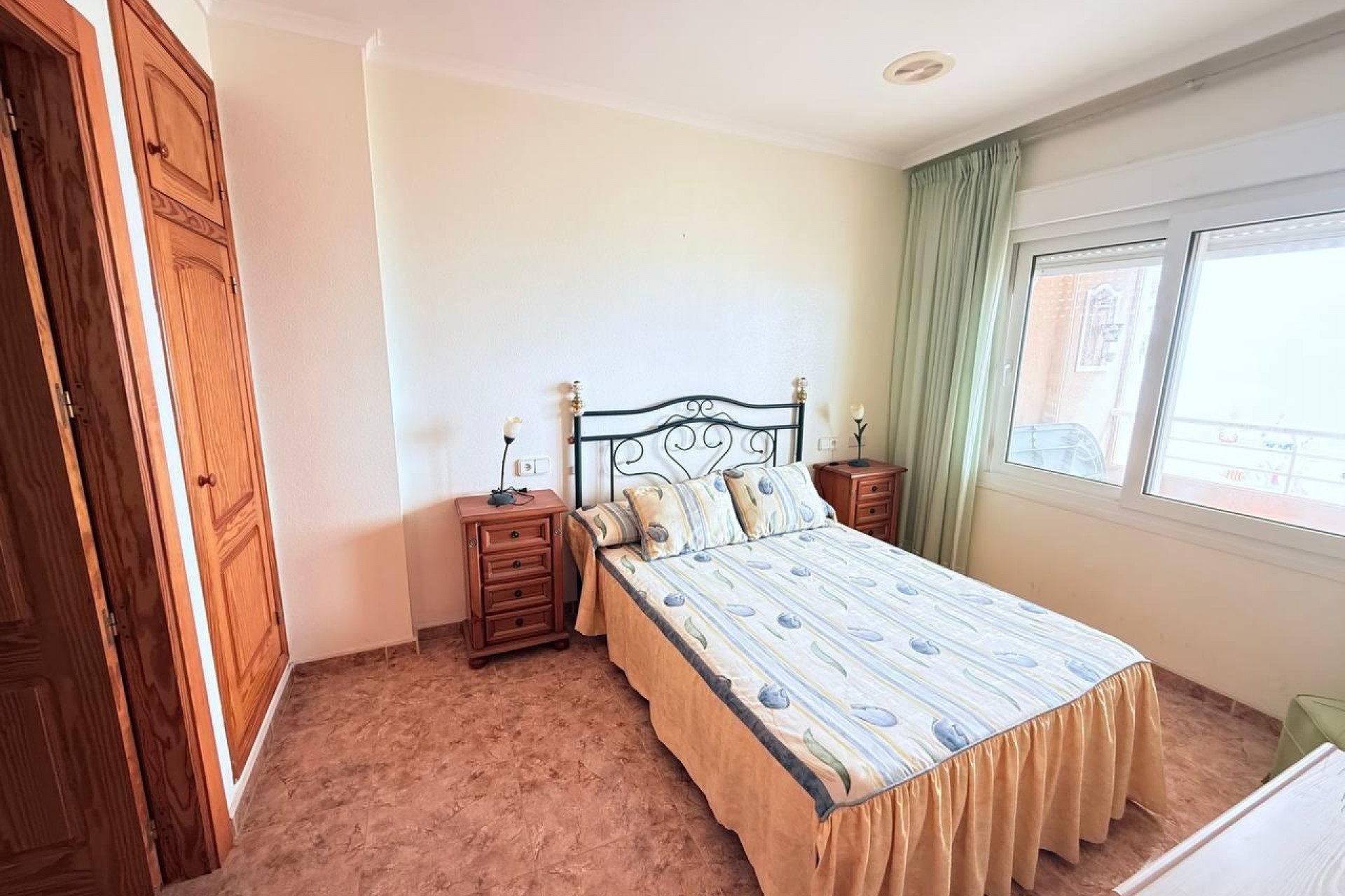 Brukt - Apartment -
Torrevieja - La Mata