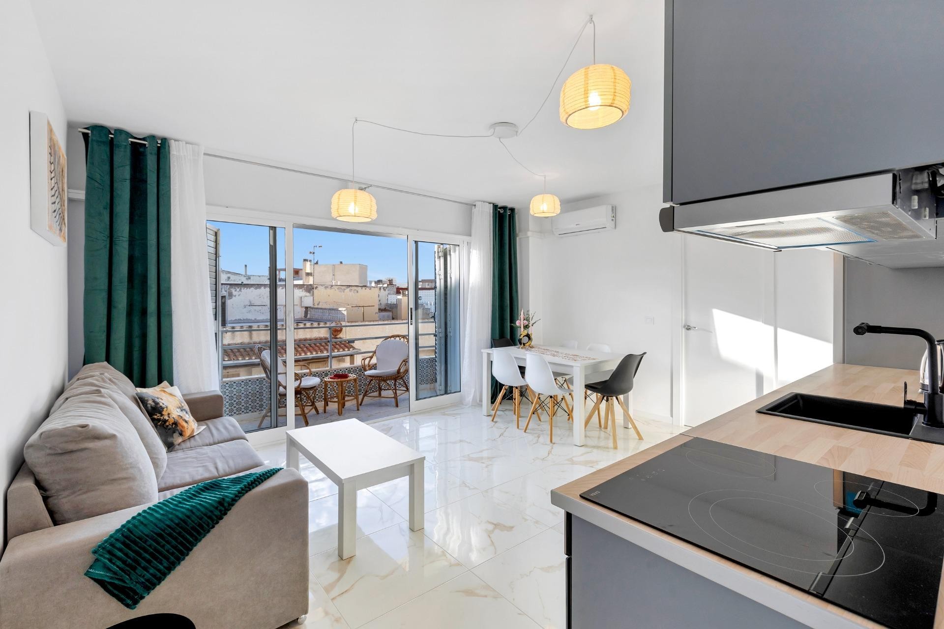 Brukt - Apartment -
Torrevieja - La Mata