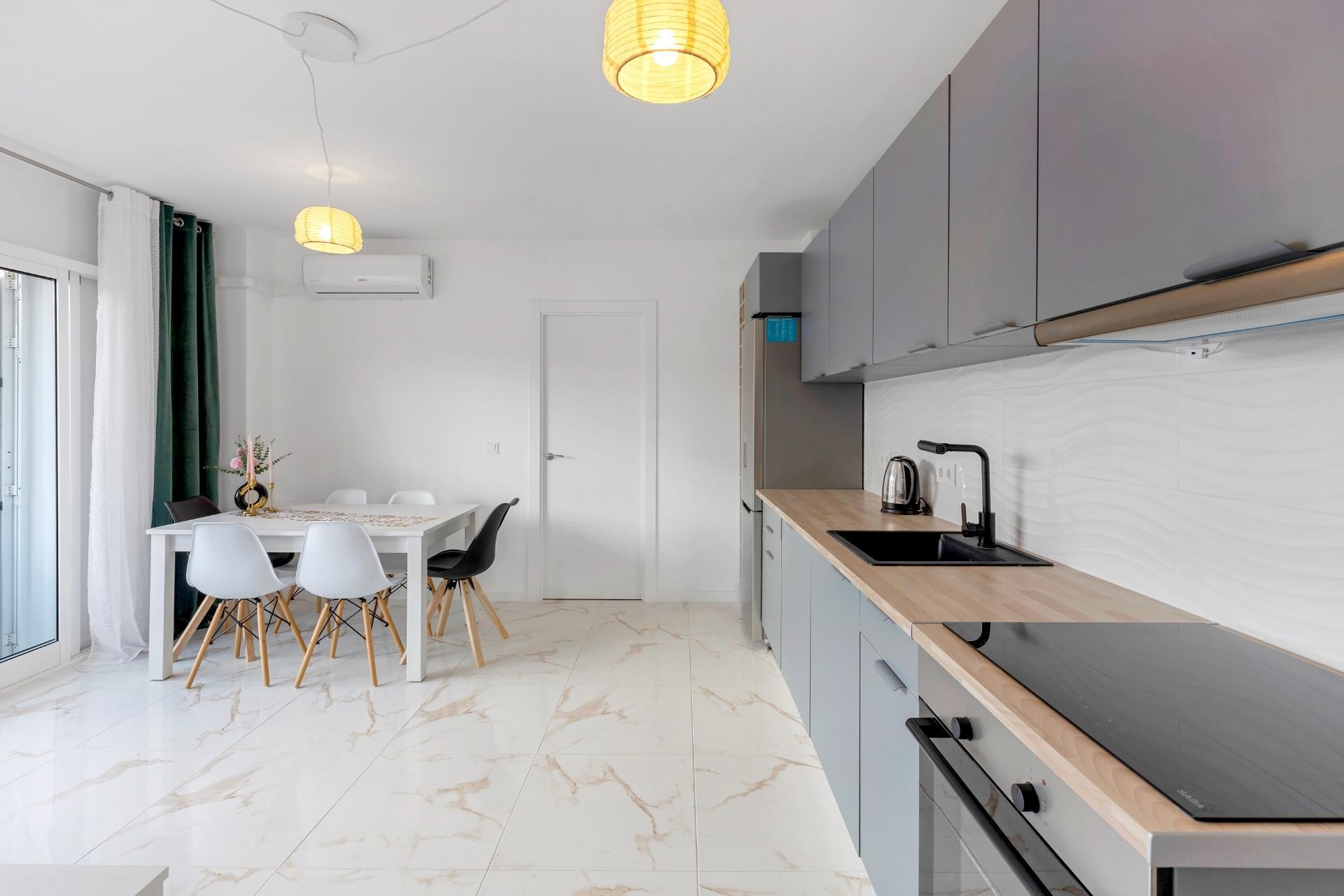 Brukt - Apartment -
Torrevieja - La Mata