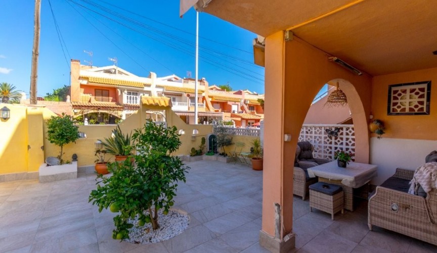 Brukt - Apartment -
Torrevieja - La Rosaleda
