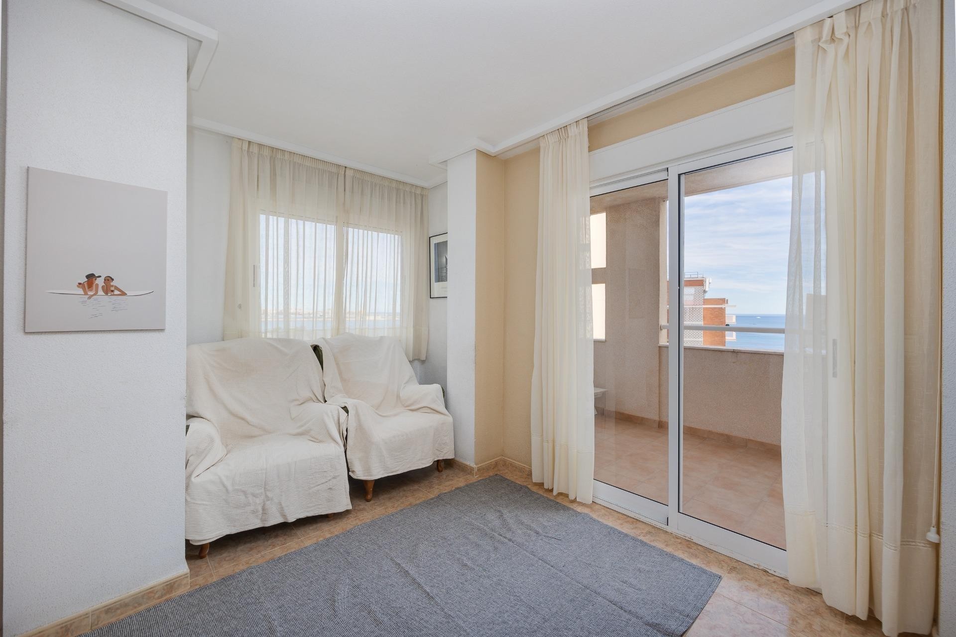 Brukt - Apartment -
Torrevieja - La Veleta