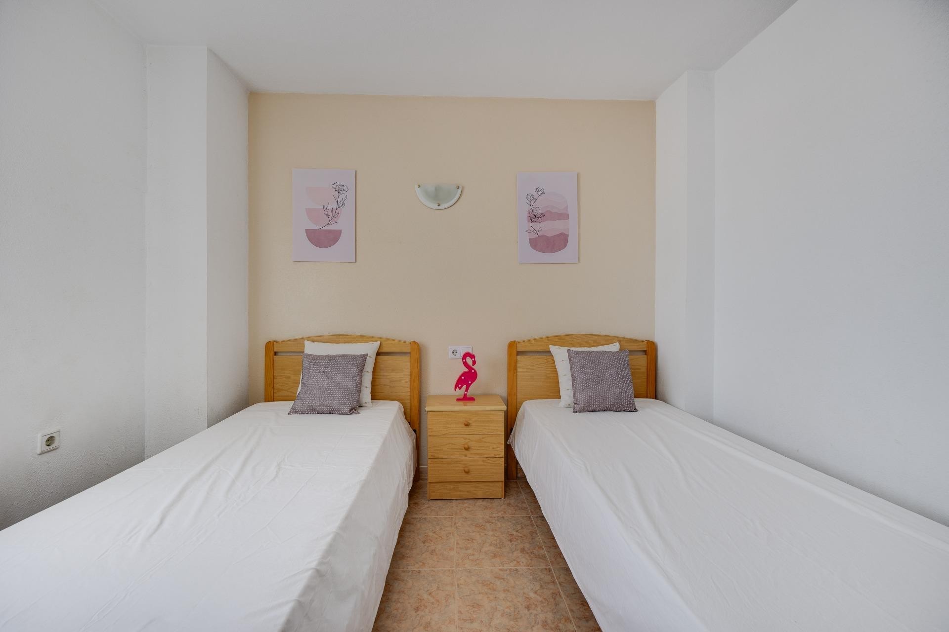 Brukt - Apartment -
Torrevieja - La Veleta