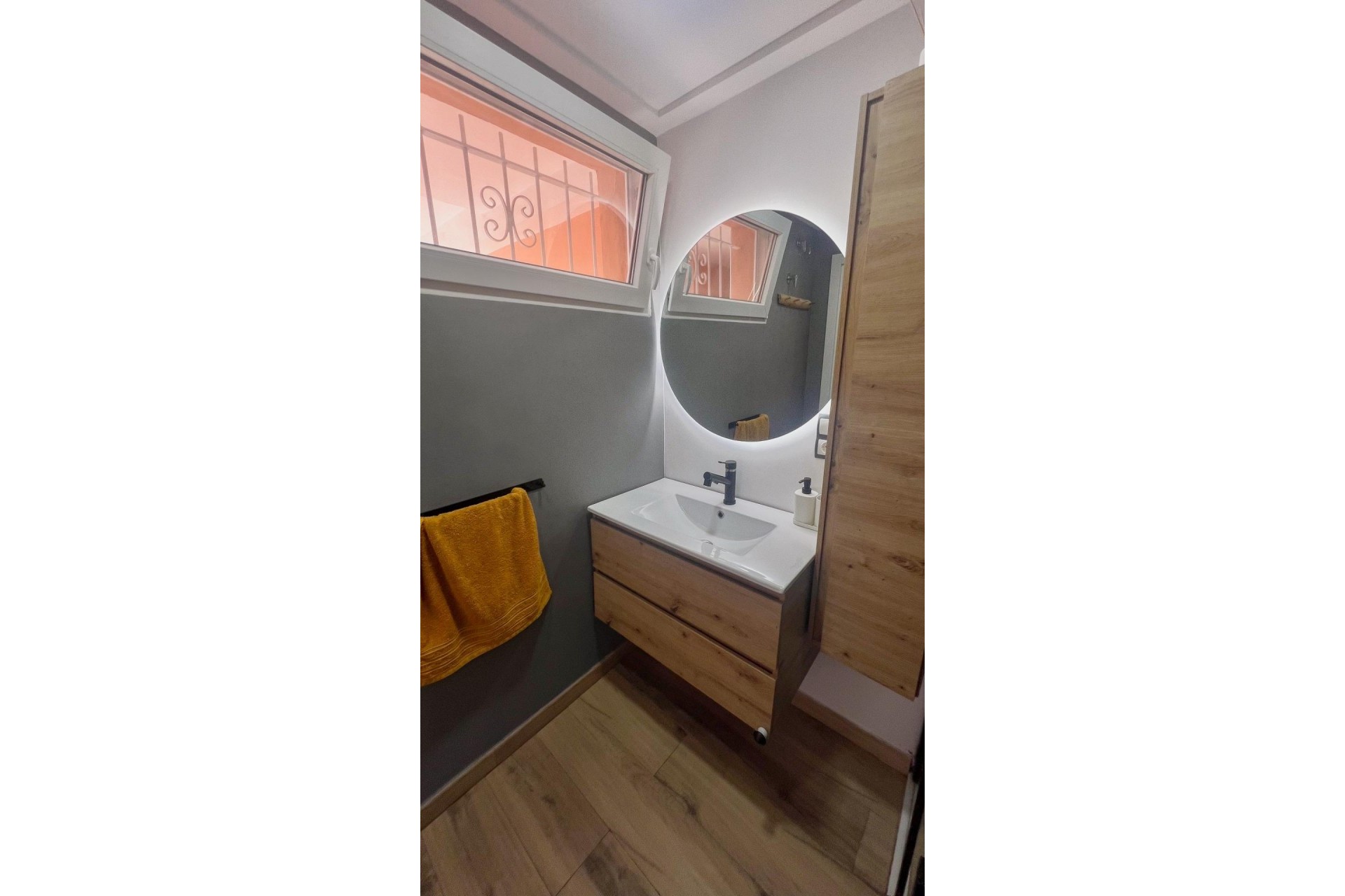 Brukt - Apartment -
Torrevieja - La Veleta