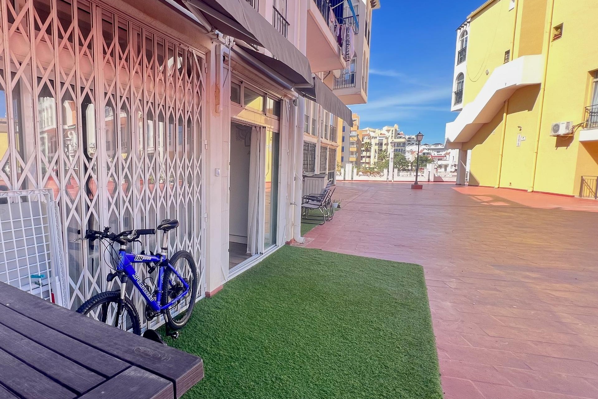 Brukt - Apartment -
Torrevieja - La Veleta