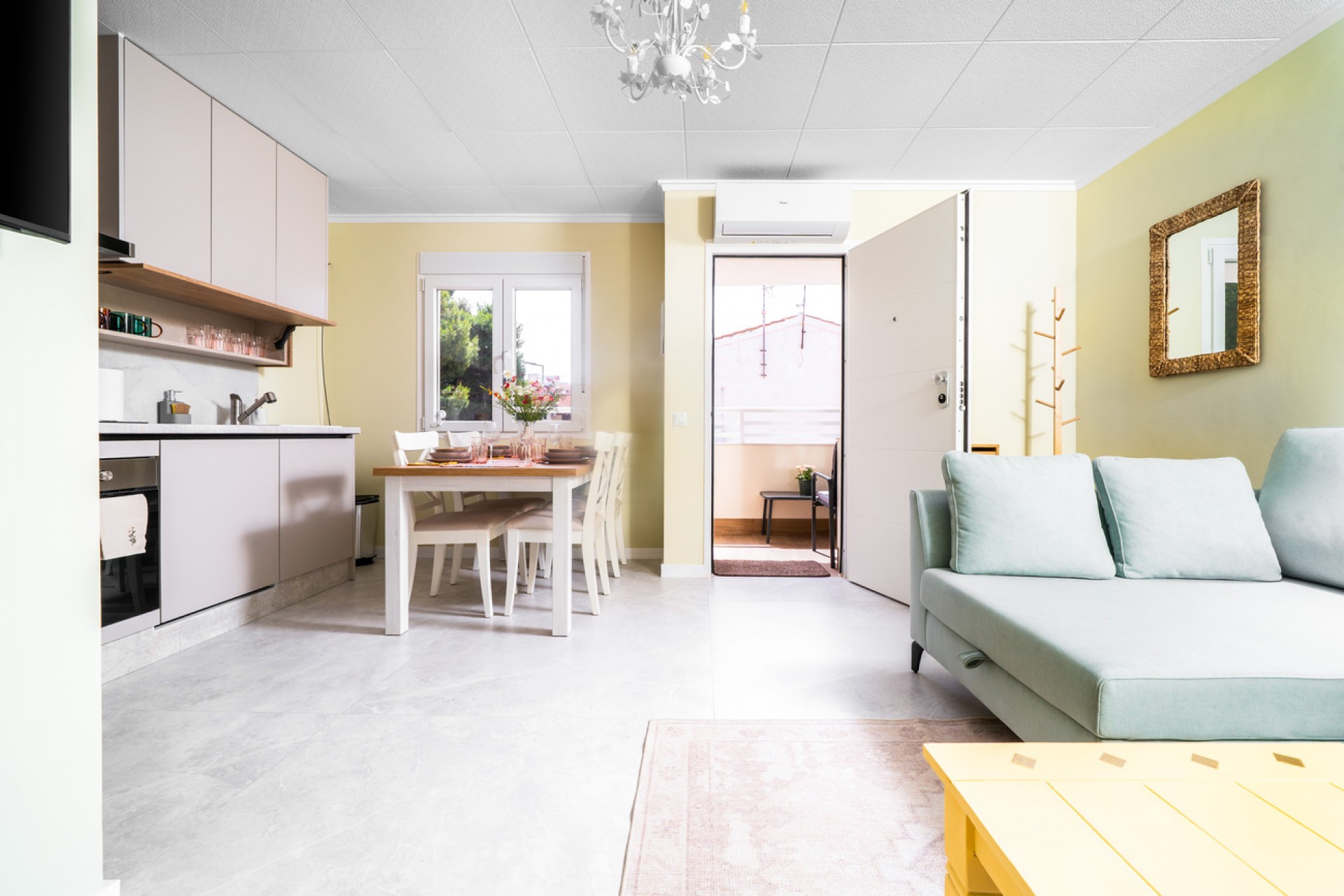 Brukt - Apartment -
Torrevieja - La Veleta
