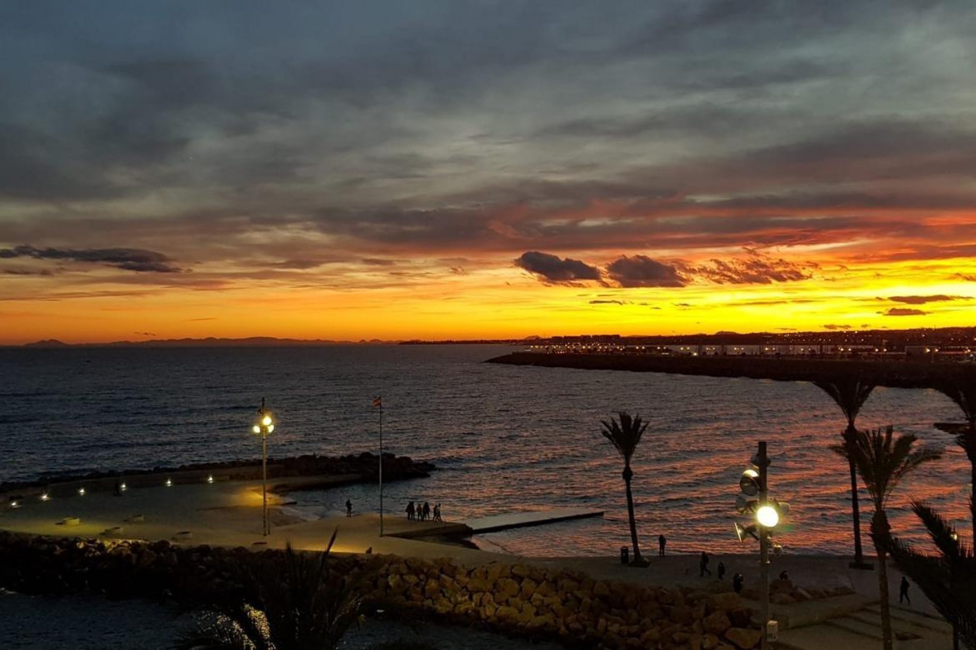 Brukt - Apartment -
Torrevieja - Las Piscinas Naturales