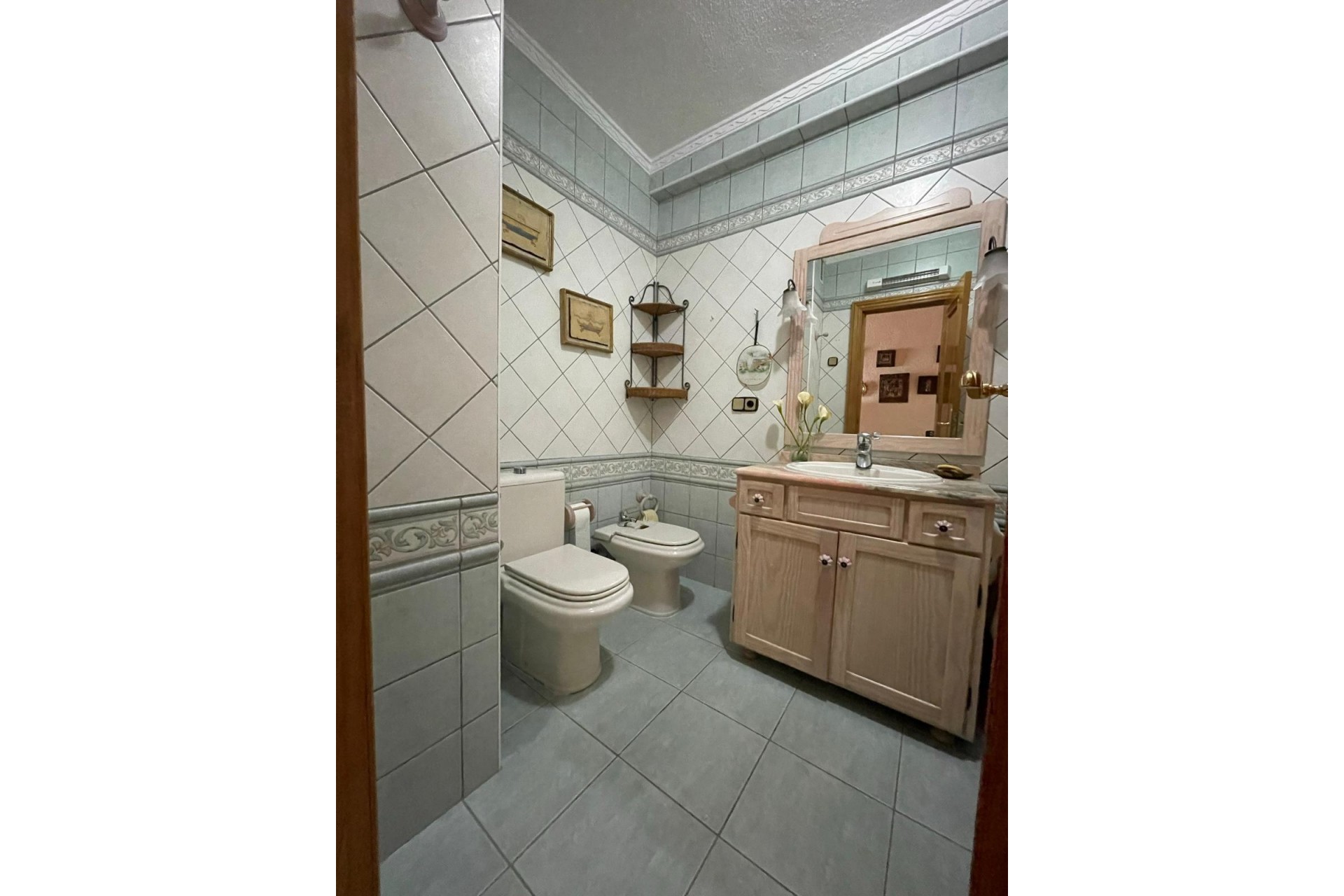 Brukt - Apartment -
Torrevieja - Las Piscinas Naturales