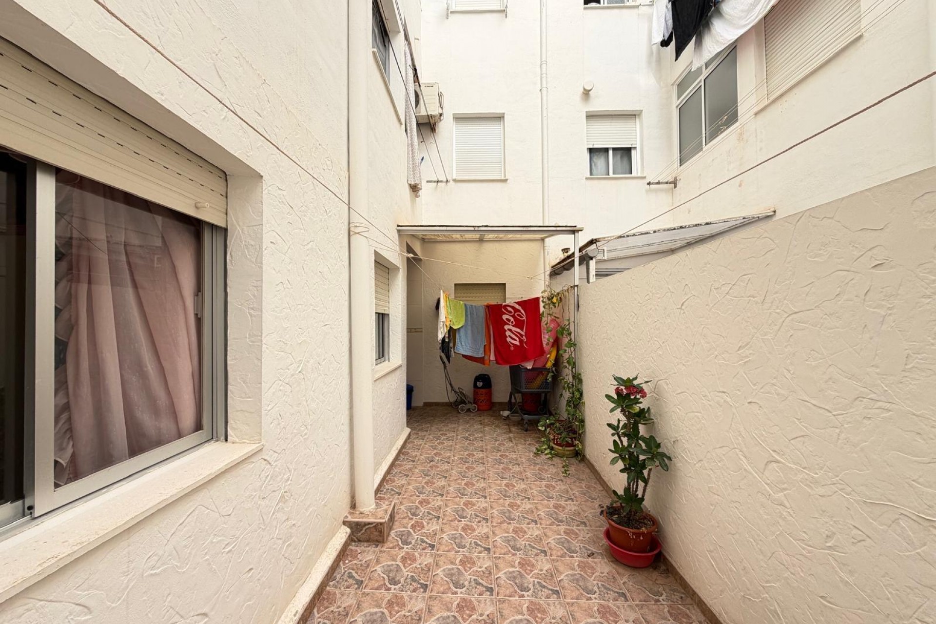 Brukt - Apartment -
Torrevieja - Las Piscinas Naturales
