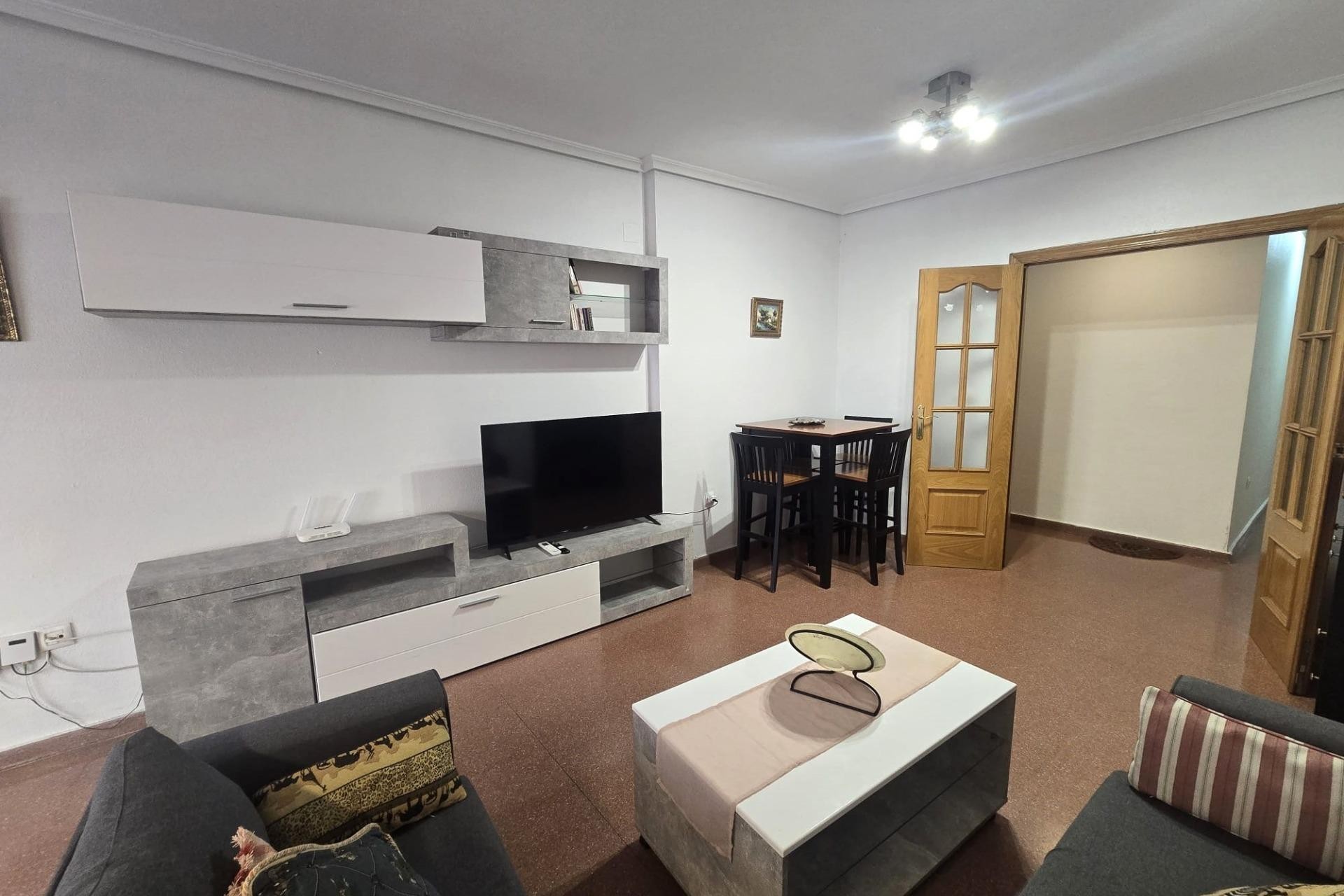 Brukt - Apartment -
Torrevieja - Las Piscinas Naturales