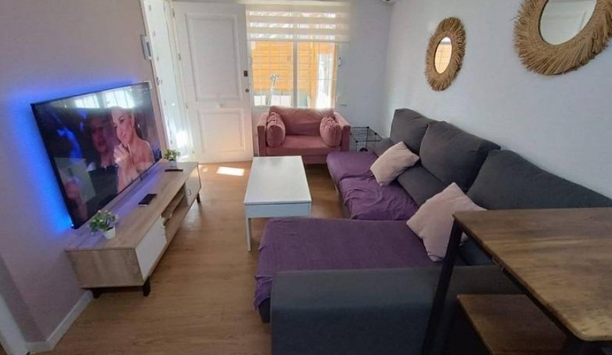 Brukt - Apartment -
Torrevieja - Los Balcones