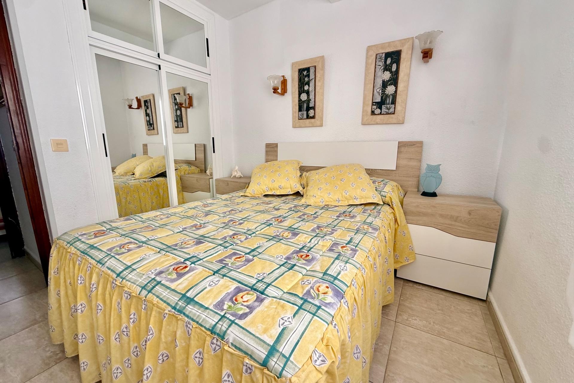Brukt - Apartment -
Torrevieja - Los Europeos