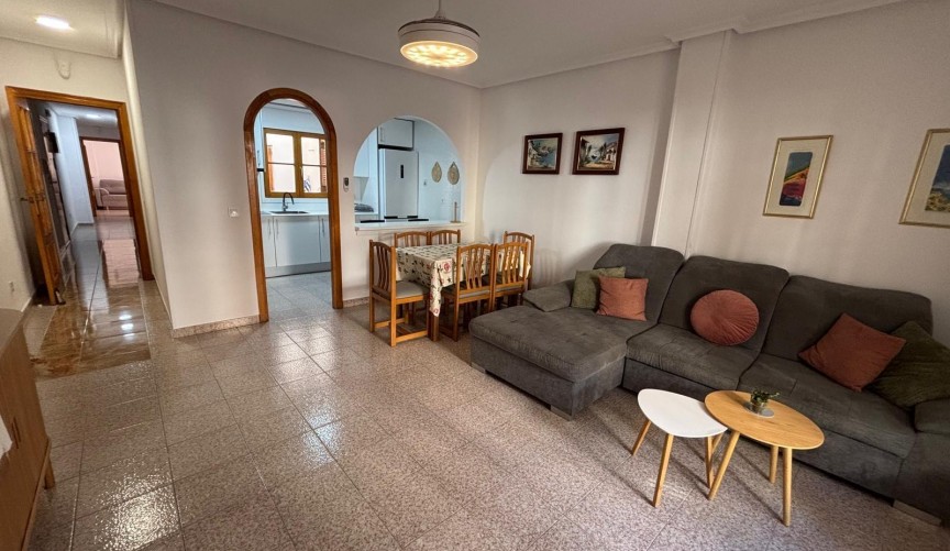 Brukt - Apartment -
Torrevieja - Los Frutales