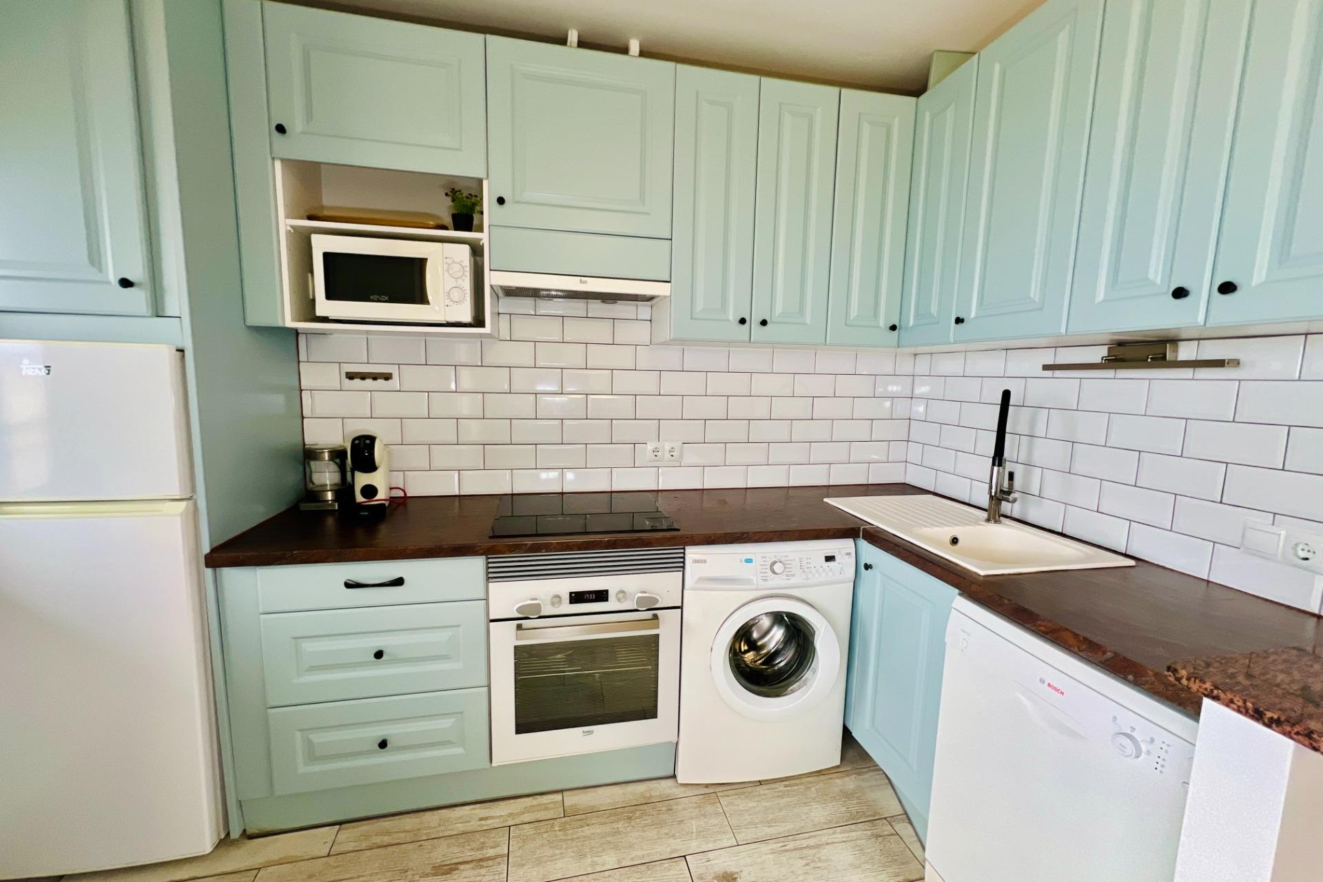 Brukt - Apartment -
Torrevieja - Miramar - Torre Del Moro