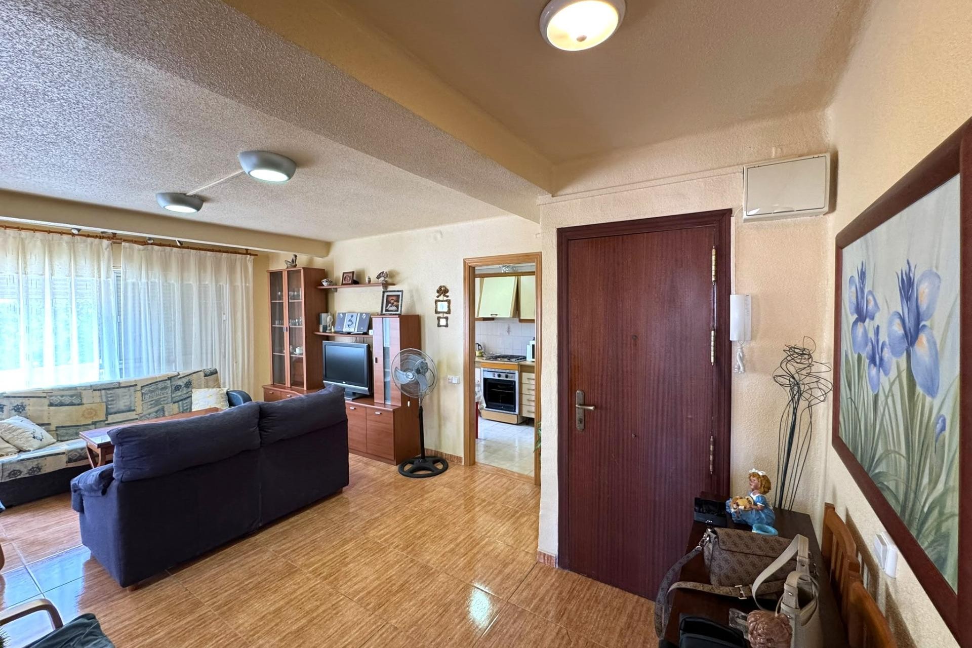 Brukt - Apartment -
Torrevieja - Miramar - Torre Del Moro