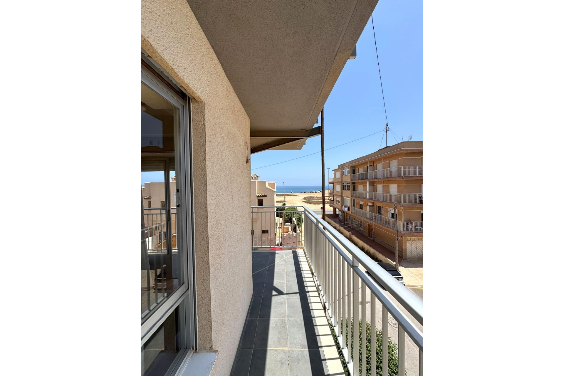 Brukt - Apartment -
Torrevieja - Miramar - Torre Del Moro