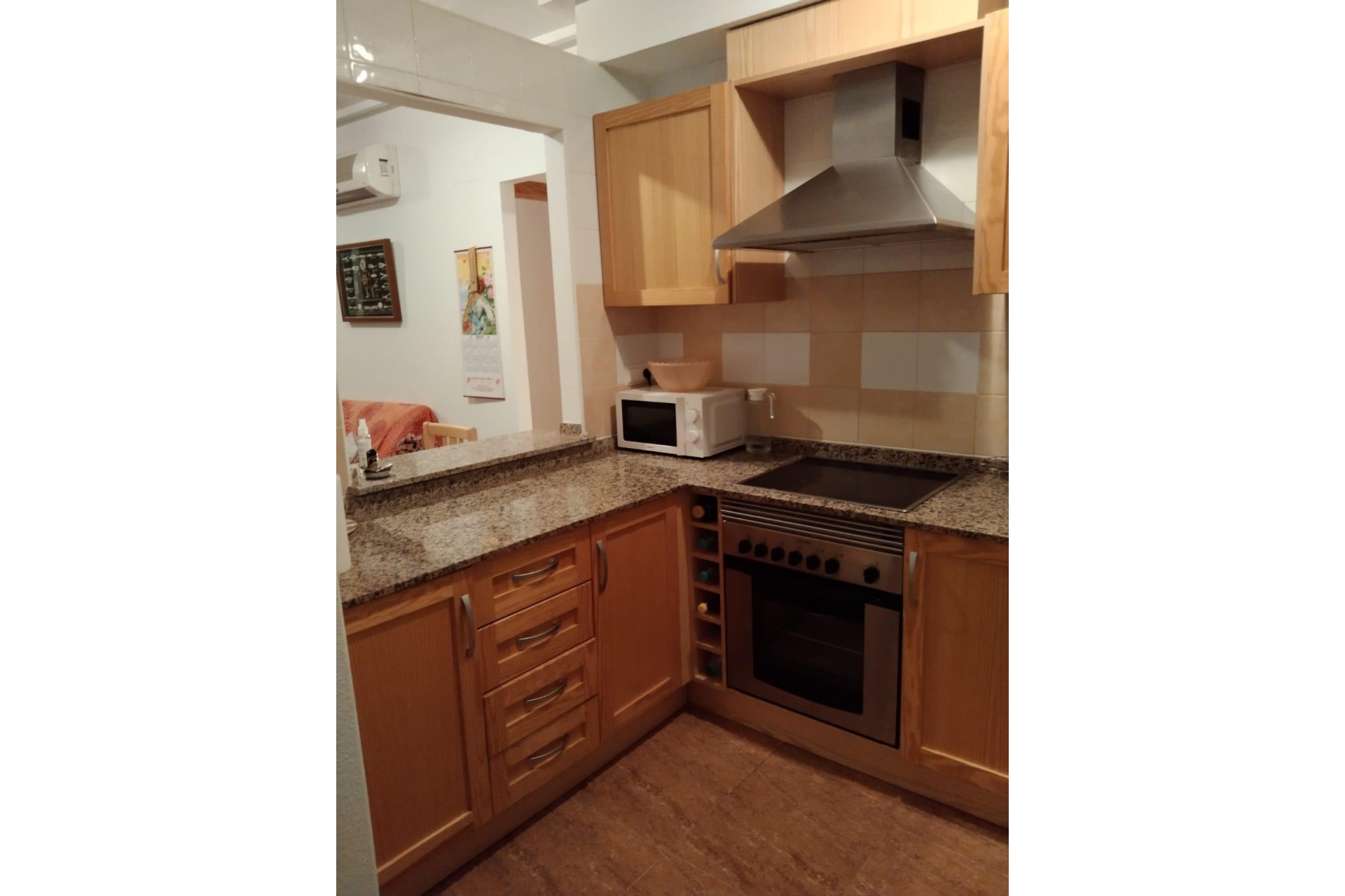 Brukt - Apartment -
Torrevieja - Parque Acuático - Sector 25