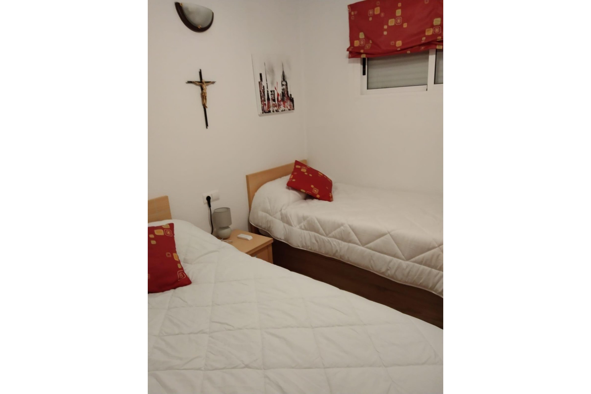 Brukt - Apartment -
Torrevieja - Parque Acuático - Sector 25