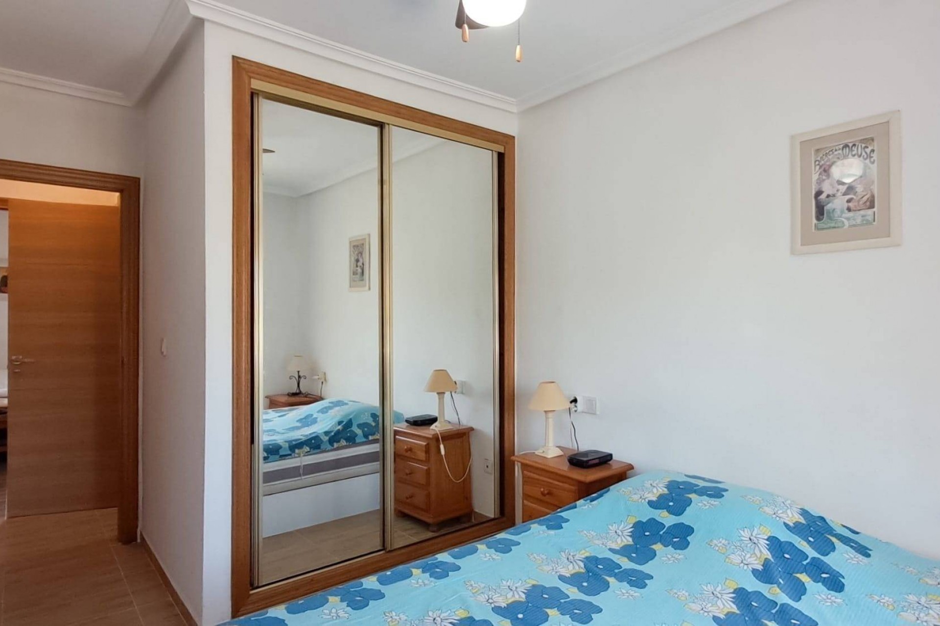 Brukt - Apartment -
Torrevieja - Parque Acuático - Sector 25