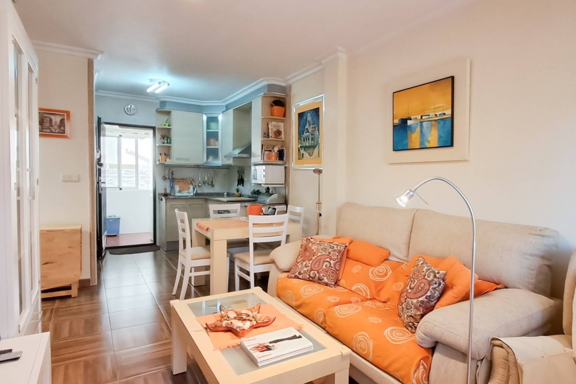 Brukt - Apartment -
Torrevieja - Parque Acuático - Sector 25