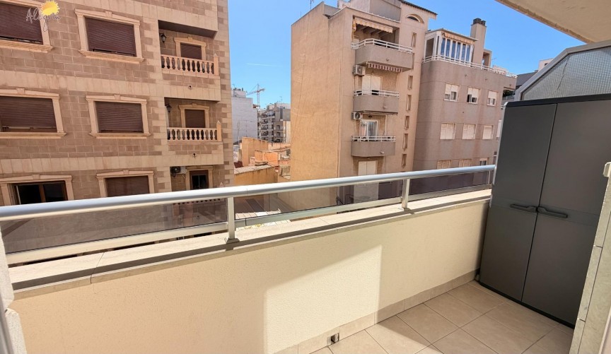 Brukt - Apartment -
Torrevieja - PARQUE DE LAS NACIONES