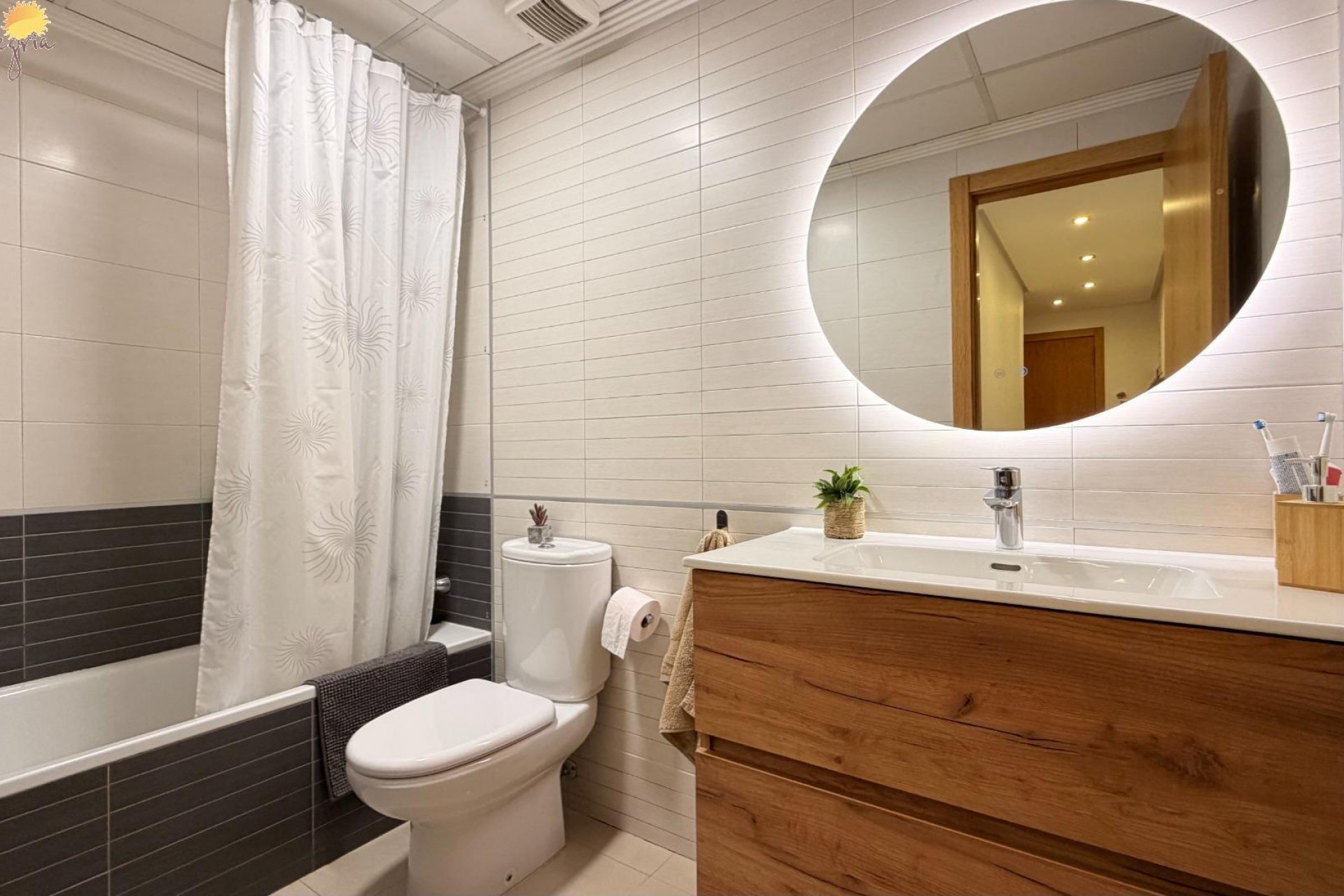 Brukt - Apartment -
Torrevieja - PARQUE DE LAS NACIONES