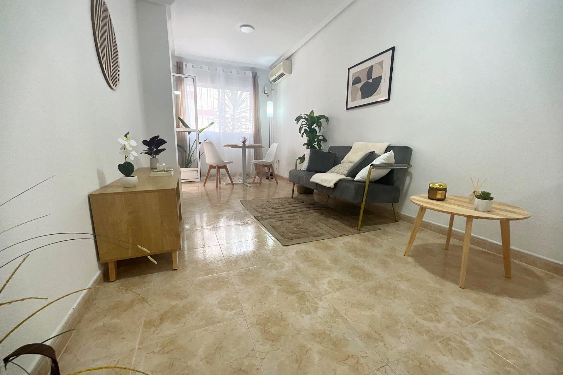 Brukt - Apartment -
Torrevieja - PARQUE DE LAS NACIONES