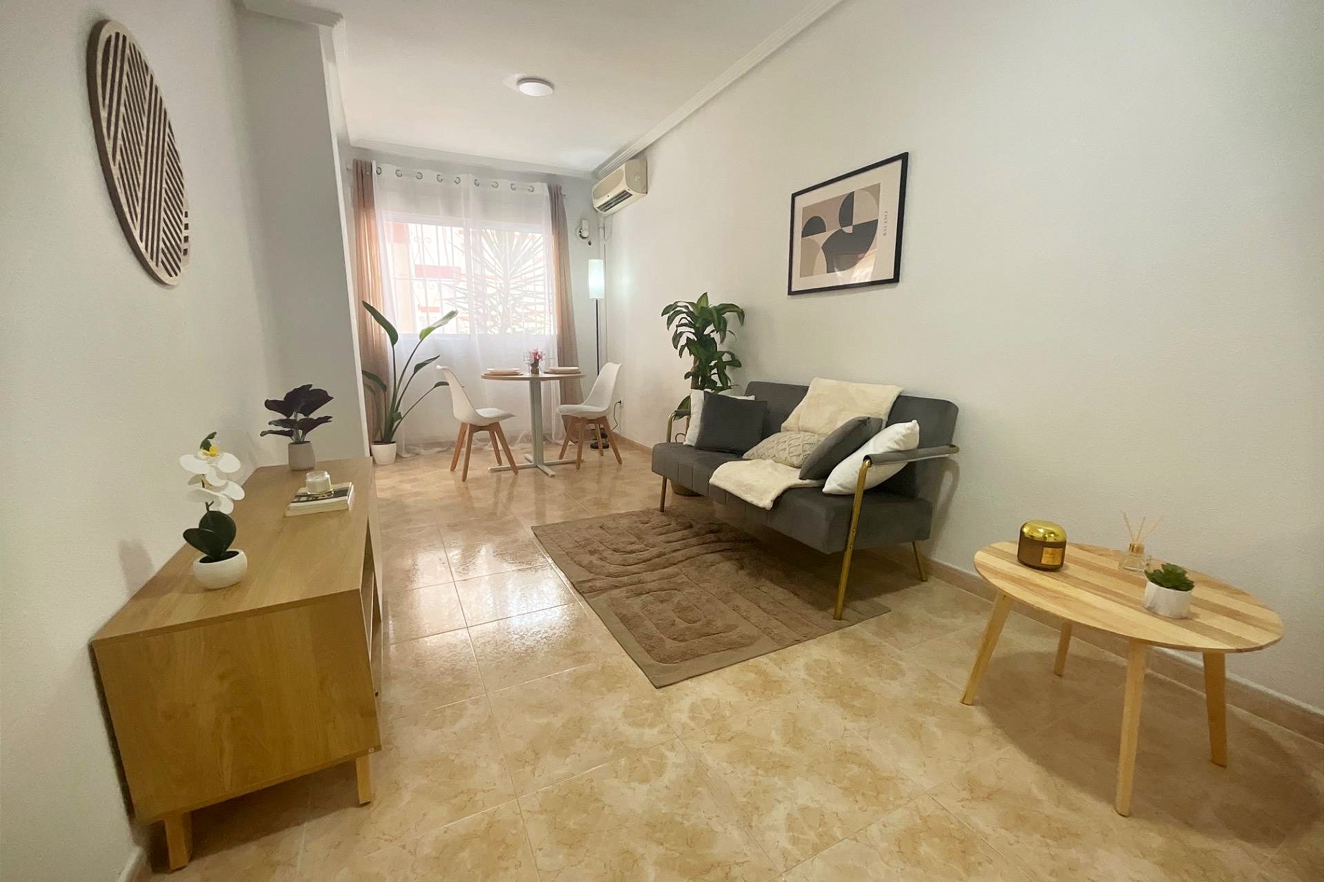 Brukt - Apartment -
Torrevieja - PARQUE DE LAS NACIONES