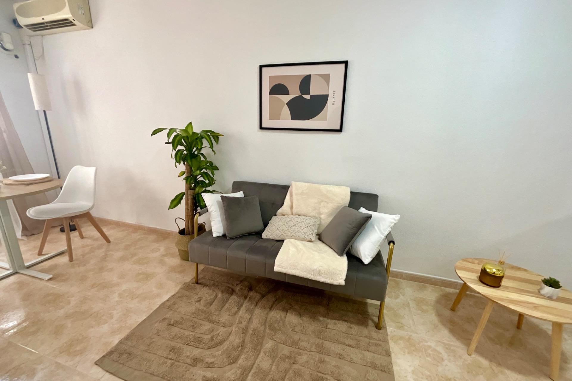 Brukt - Apartment -
Torrevieja - PARQUE DE LAS NACIONES