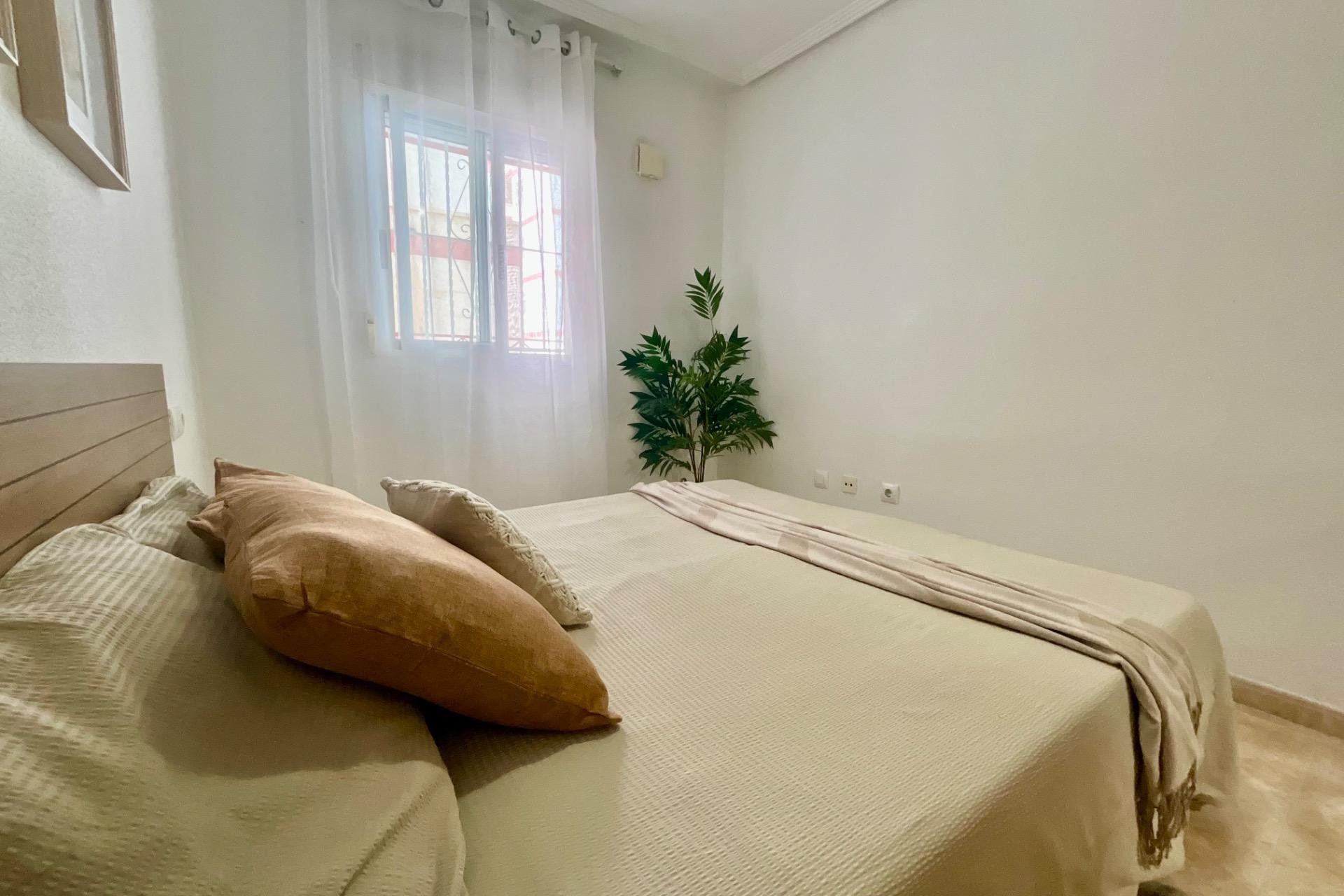 Brukt - Apartment -
Torrevieja - PARQUE DE LAS NACIONES