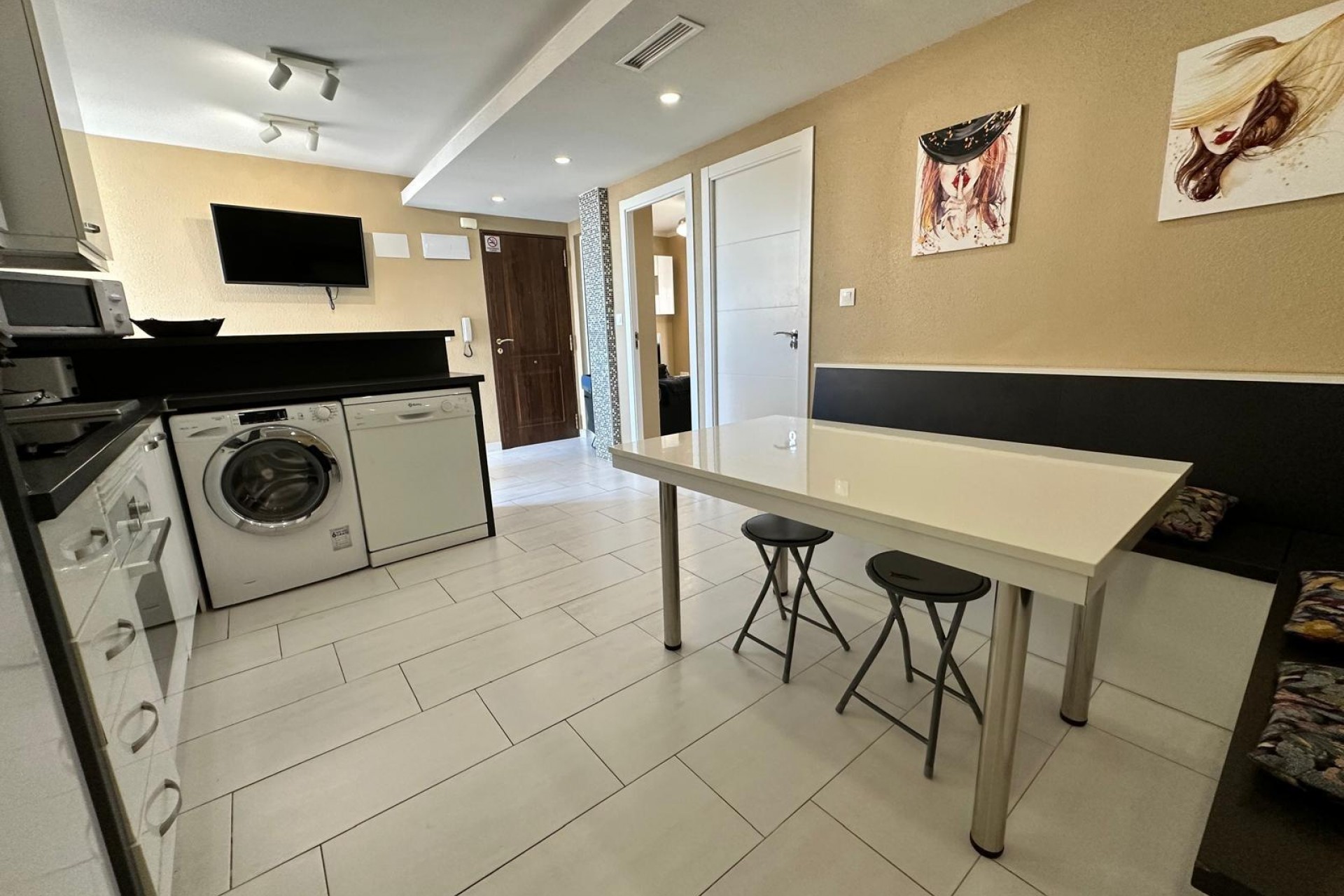 Brukt - Apartment -
Torrevieja - Paseo Maritimo