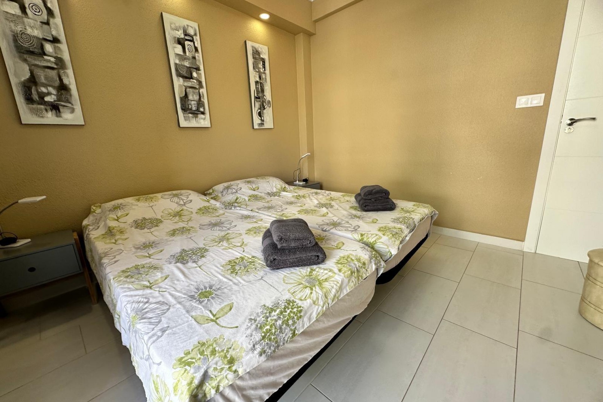 Brukt - Apartment -
Torrevieja - Paseo Maritimo