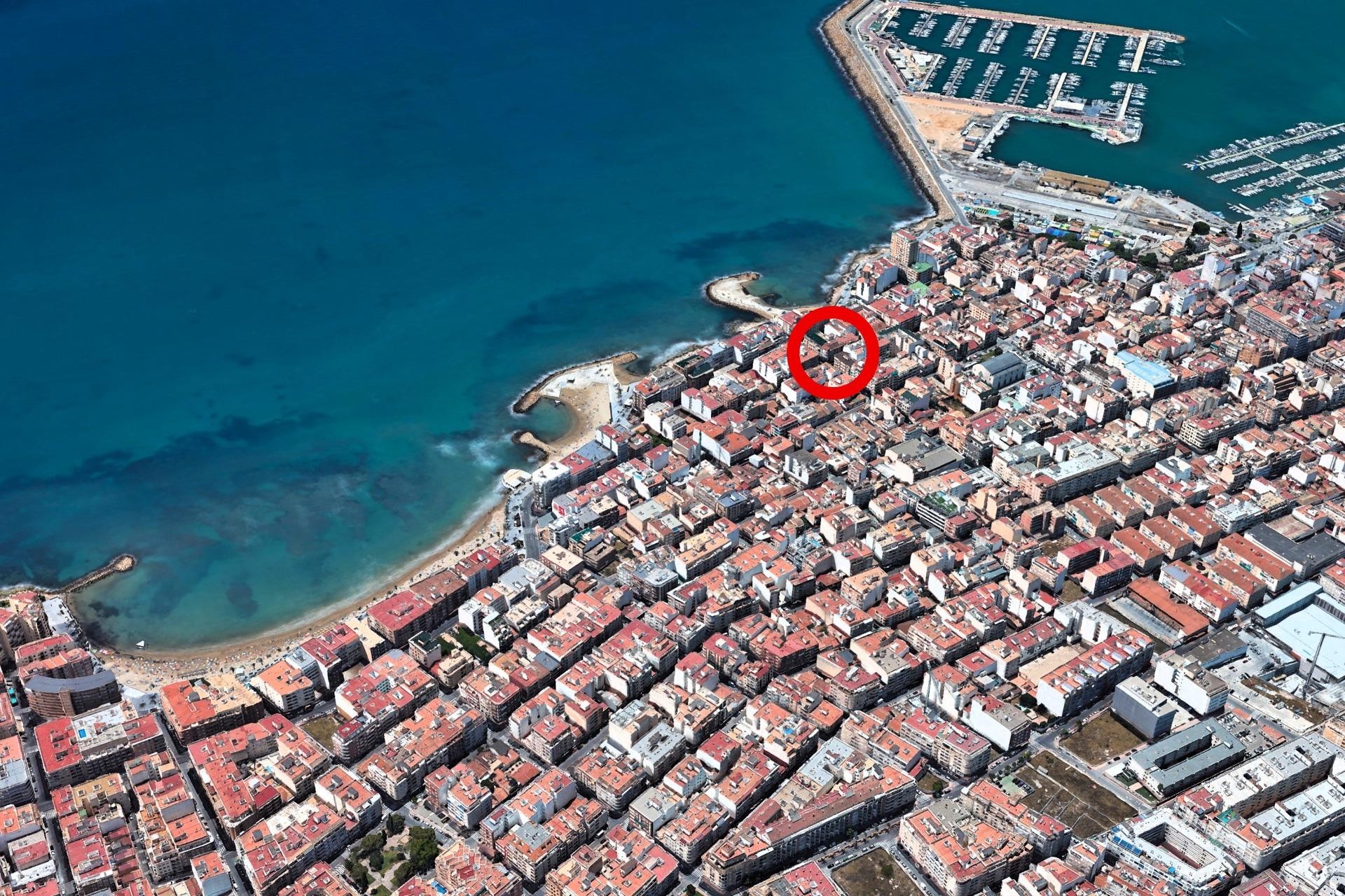 Brukt - Apartment -
Torrevieja - Paseo Maritimo