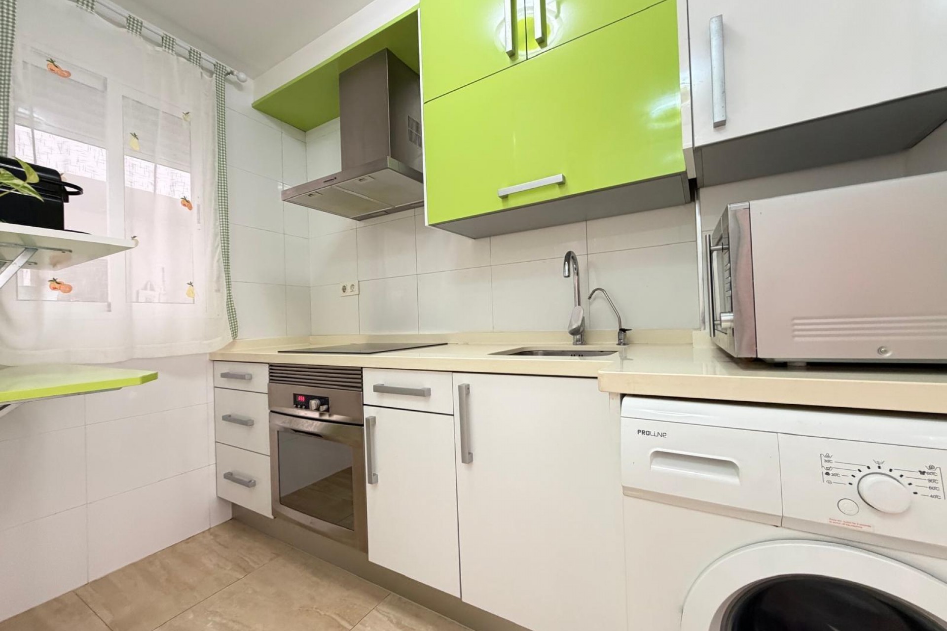 Brukt - Apartment -
Torrevieja - Paseo Maritimo