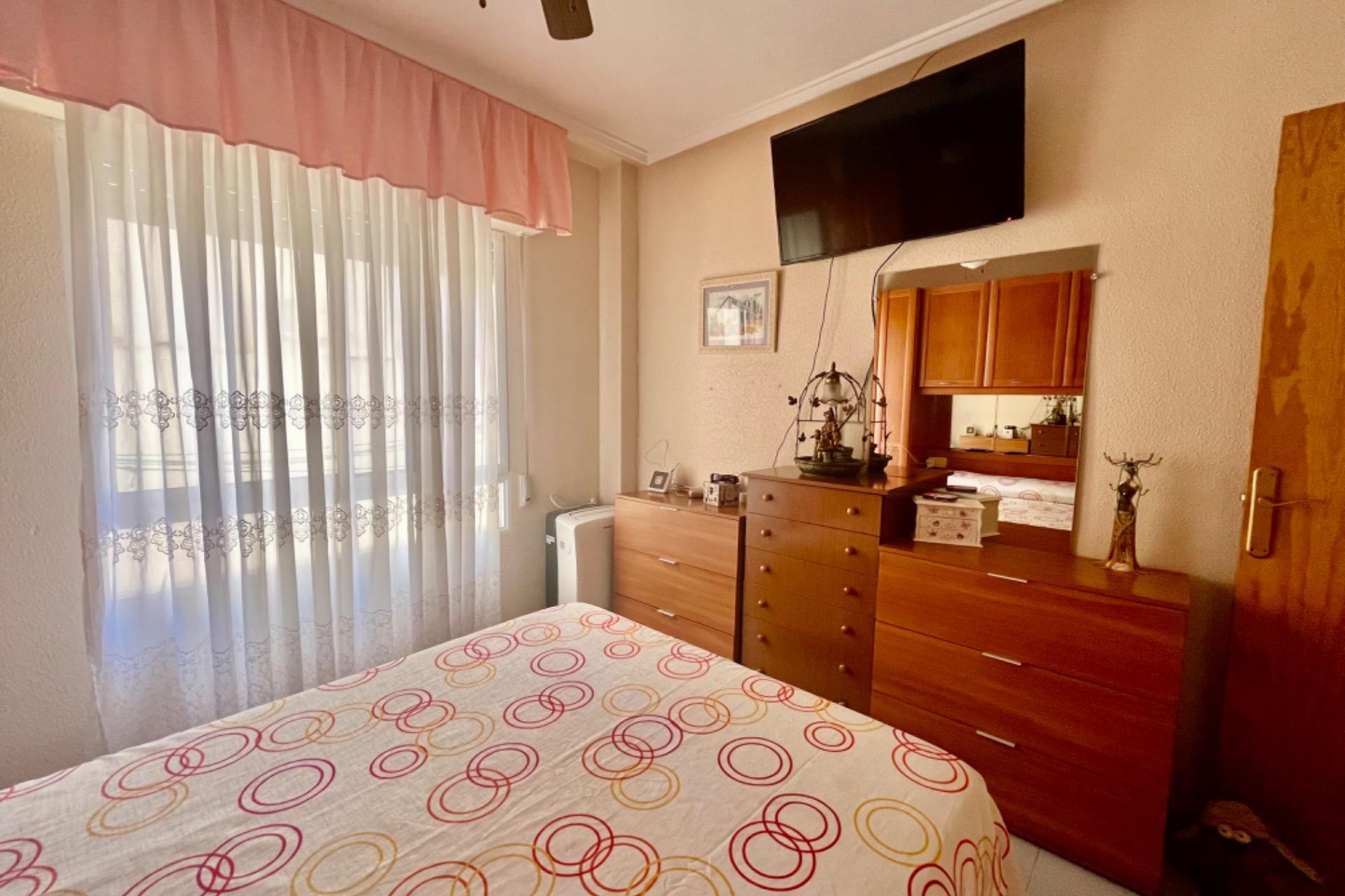 Brukt - Apartment -
Torrevieja - Playa de los Locos