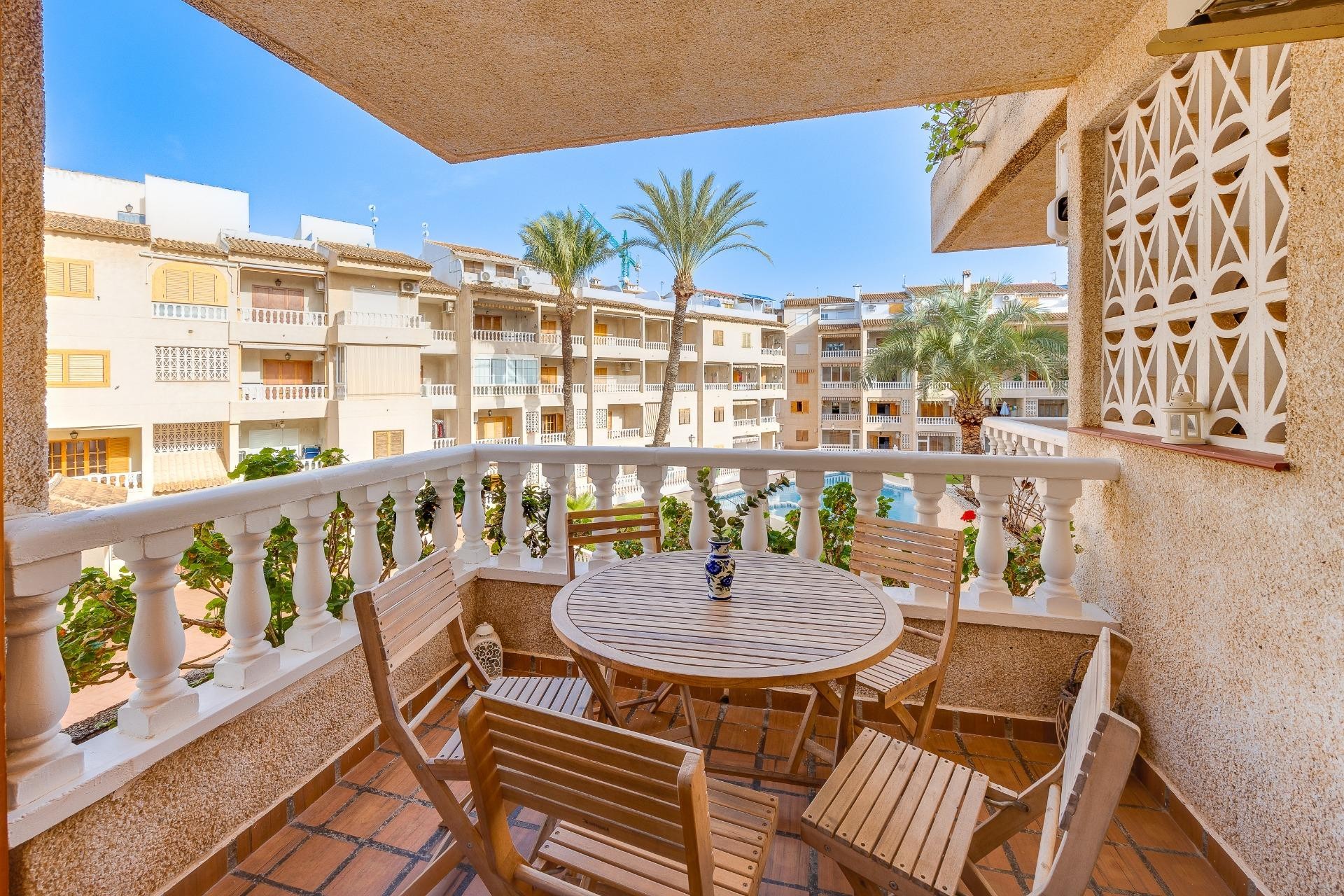 Brukt - Apartment -
Torrevieja - Playa de los Locos