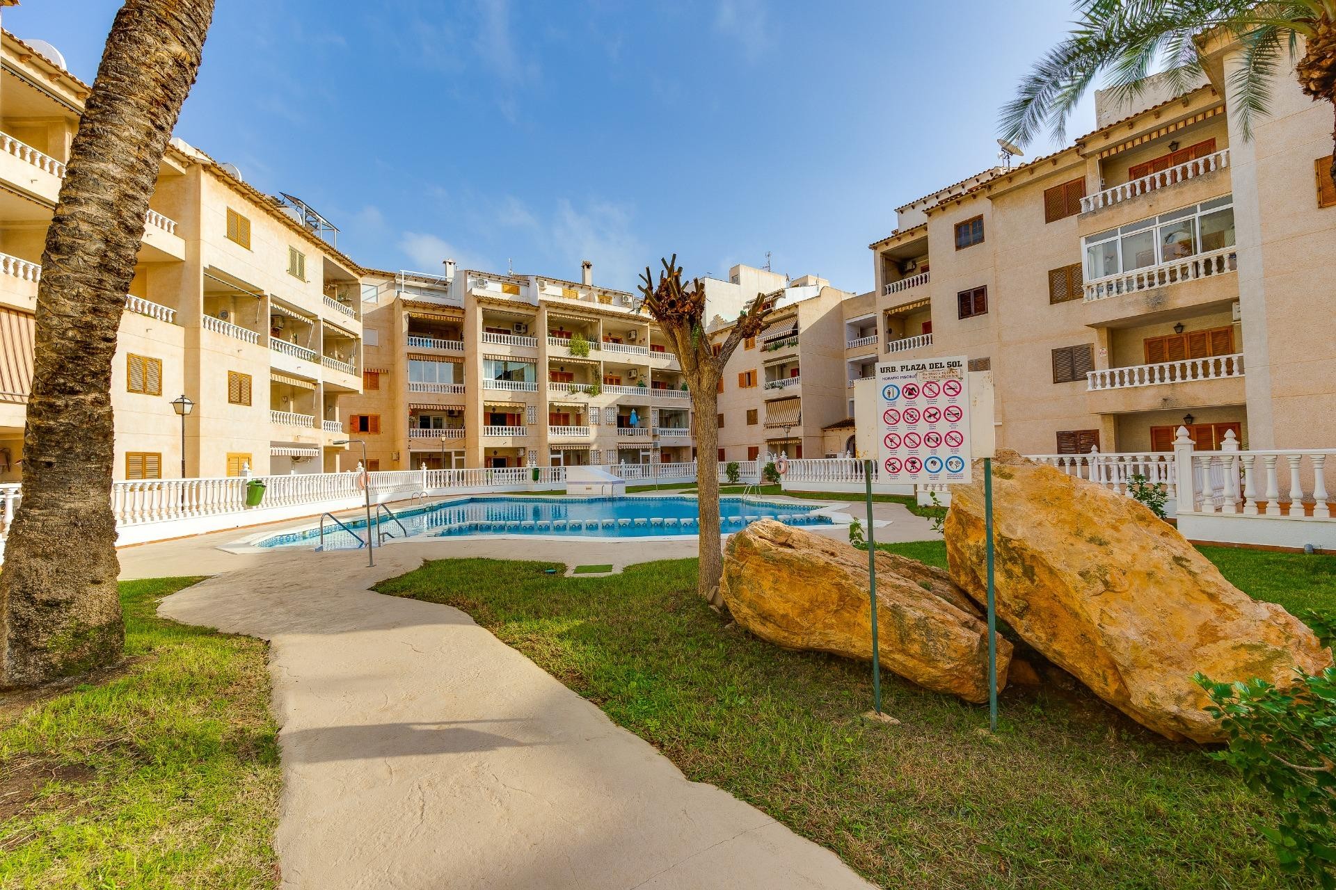 Brukt - Apartment -
Torrevieja - Playa de los Locos