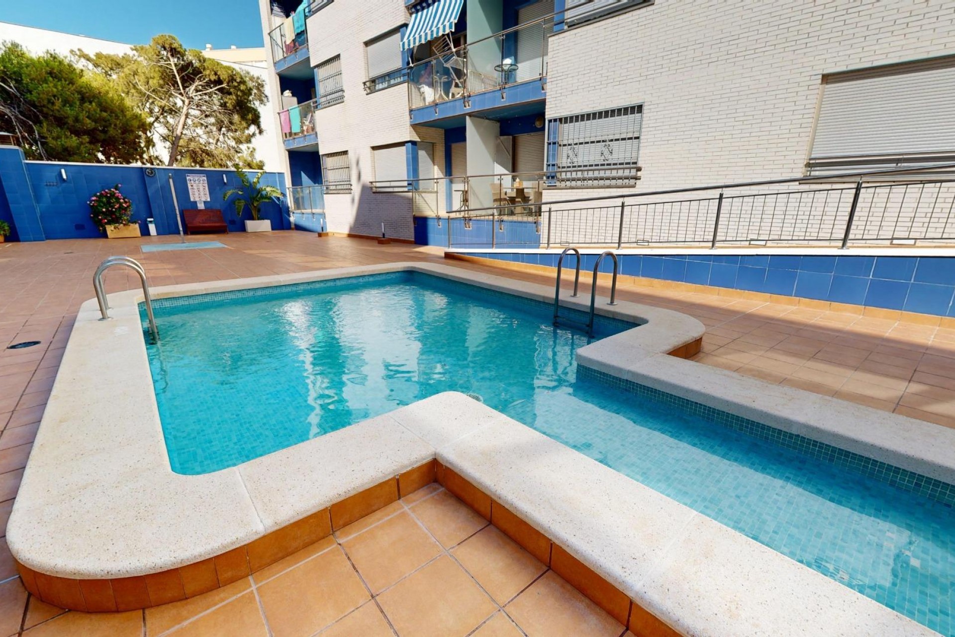 Brukt - Apartment -
Torrevieja - Playa de los Locos