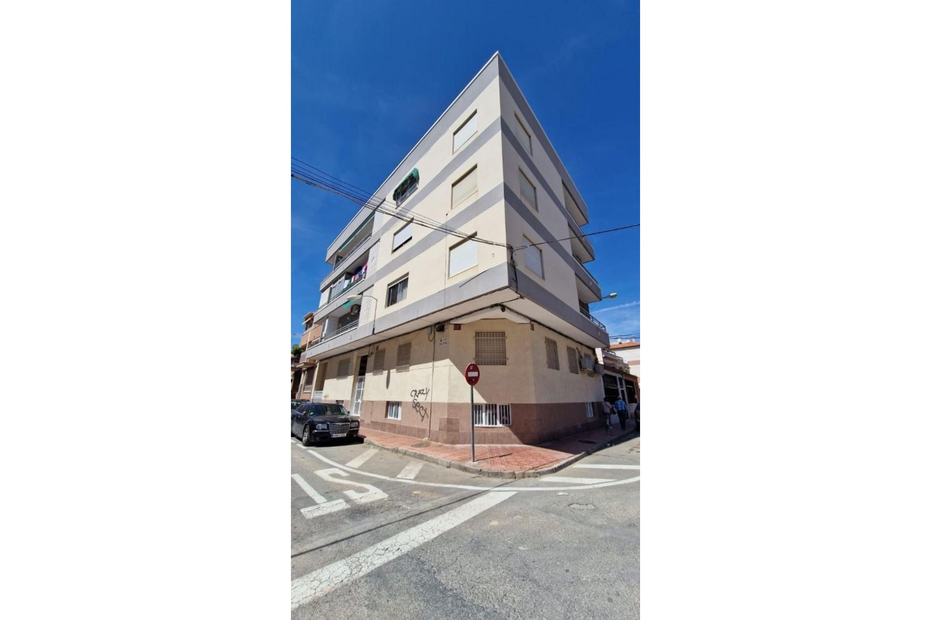 Brukt - Apartment -
Torrevieja - Playa de los Locos