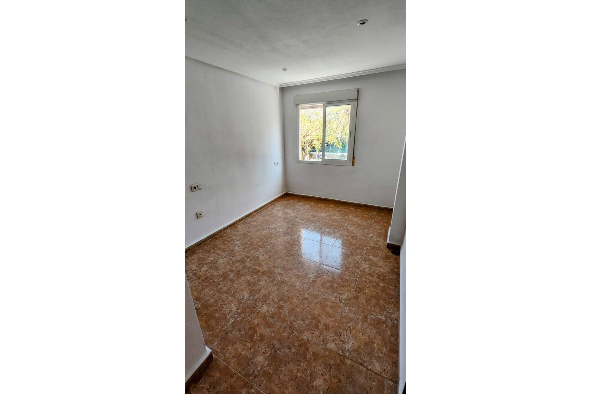 Brukt - Apartment -
Torrevieja - Playa de los Locos