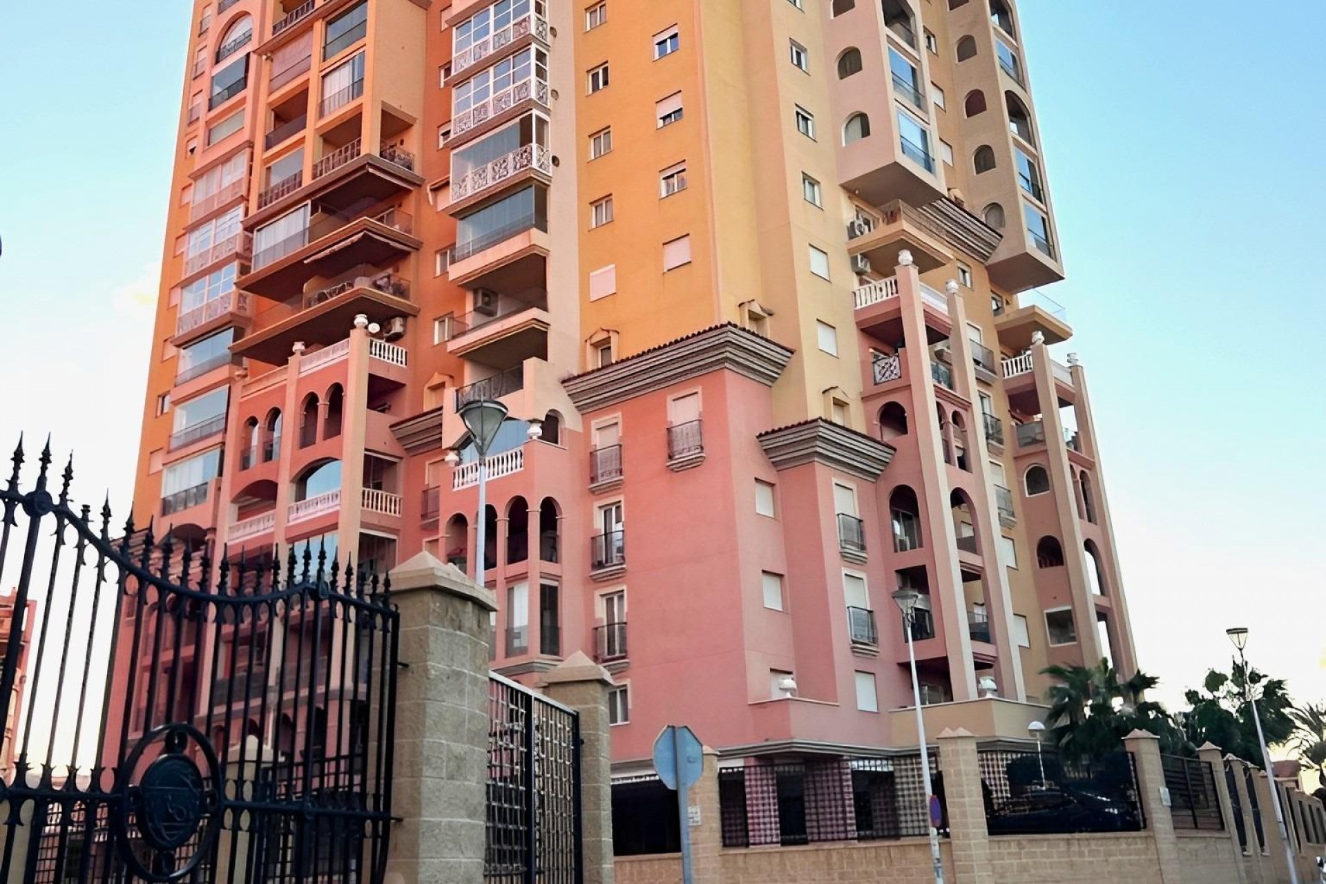 Brukt - Apartment -
Torrevieja - Playa de los Locos