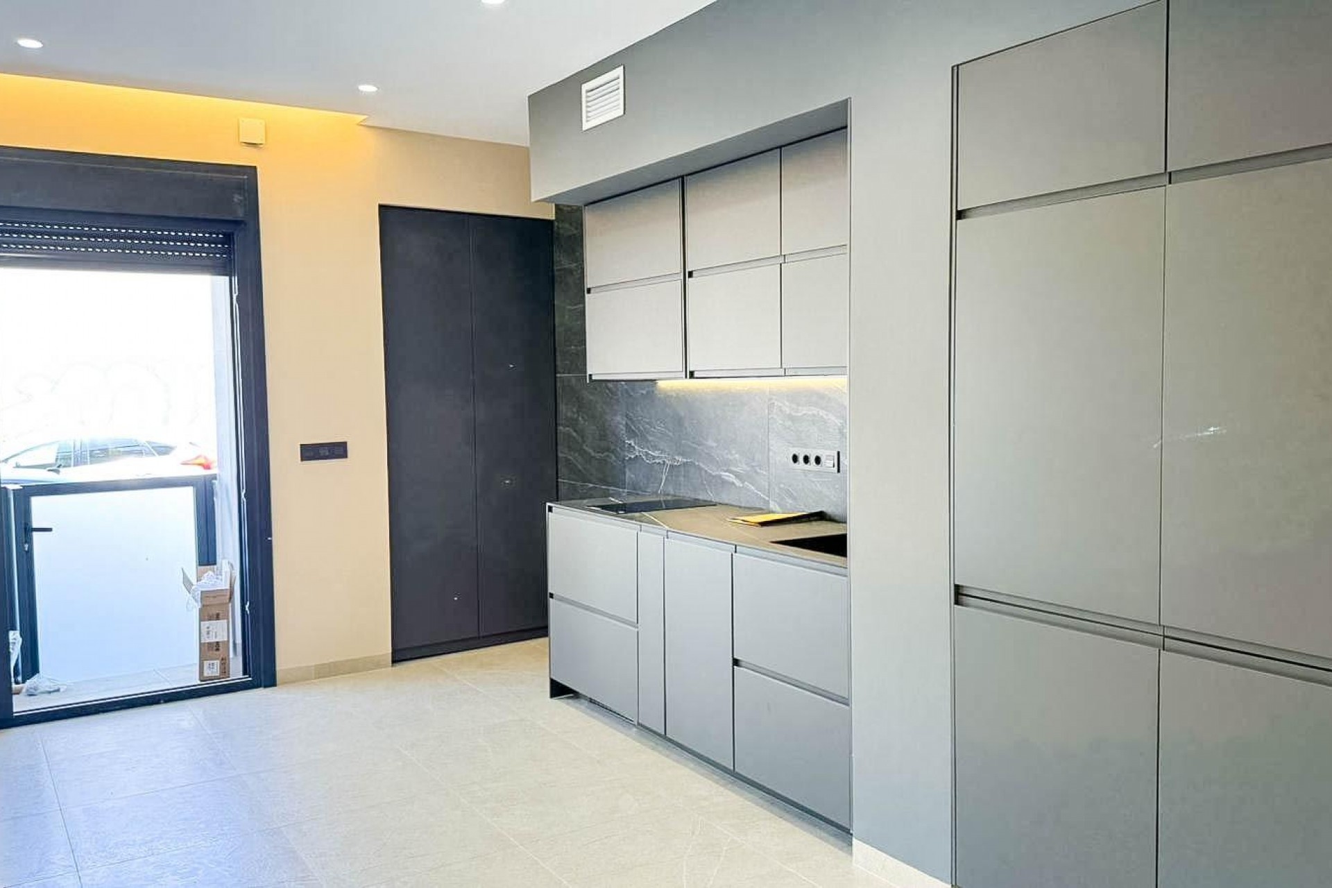 Brukt - Apartment -
Torrevieja - Playa de los Locos