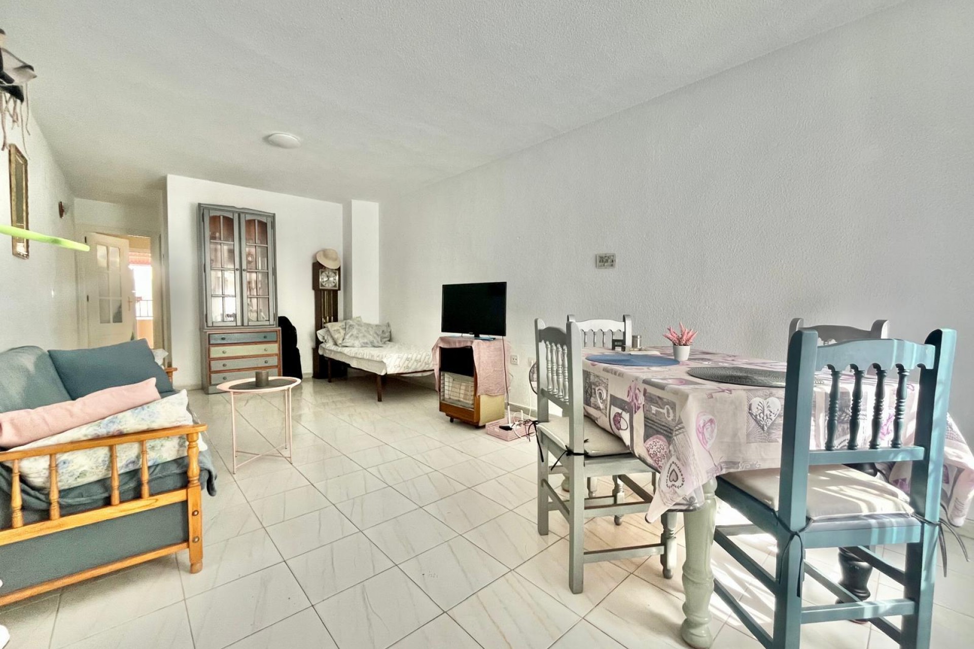 Brukt - Apartment -
Torrevieja - Playa de los Locos
