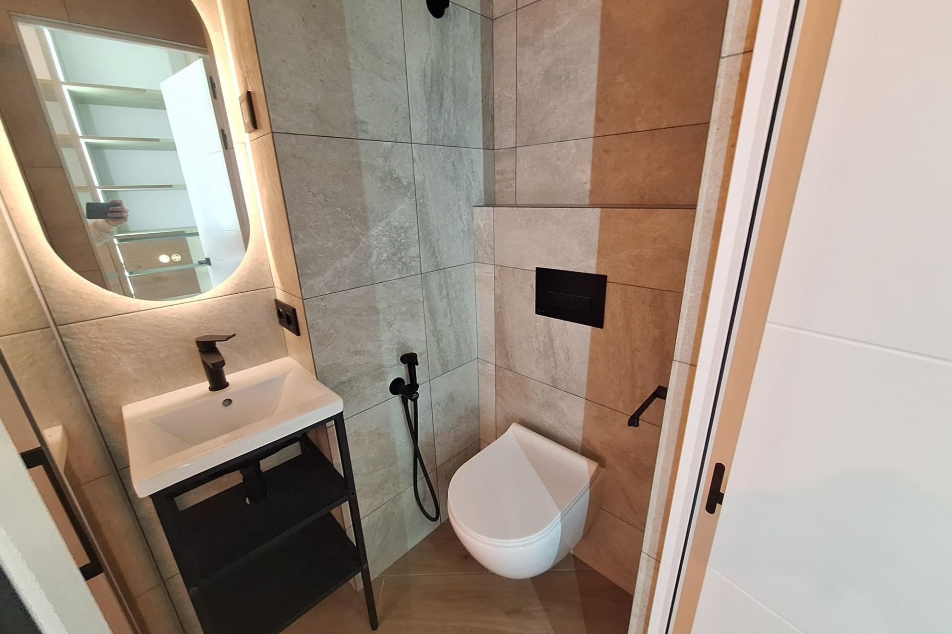 Brukt - Apartment -
Torrevieja - Playa de los Locos